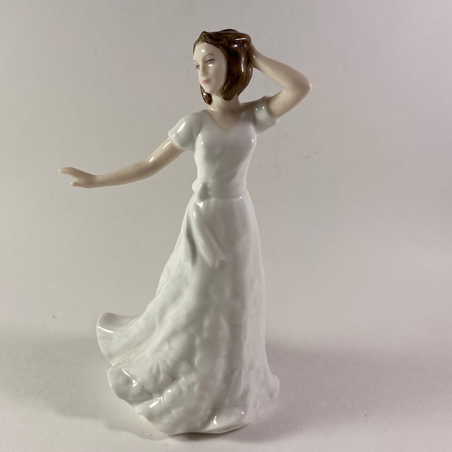 Beautiful Royal Doulton - CHARMED Figurine #HN 4445 Artist Signed