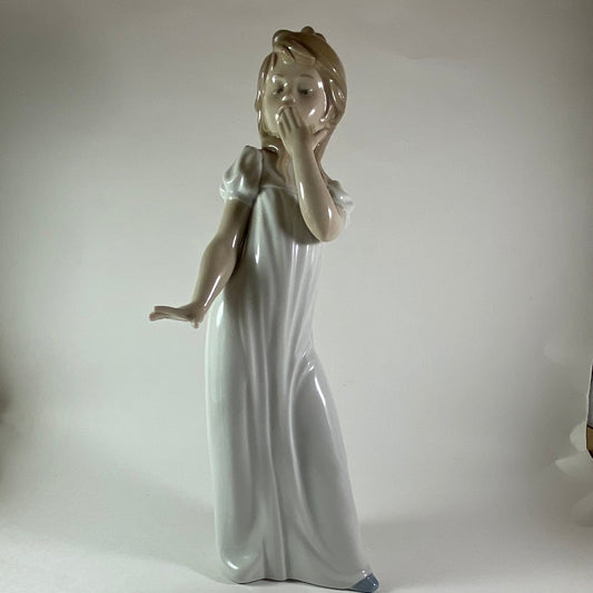 Vintage NAO Lladro Figurine: "Young Girl Yawning", 11" Porcelain
