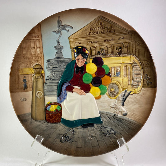 Vintage Royal Doulton The Old Balloon Seller (1930-93)   10 inches Plate D 6649