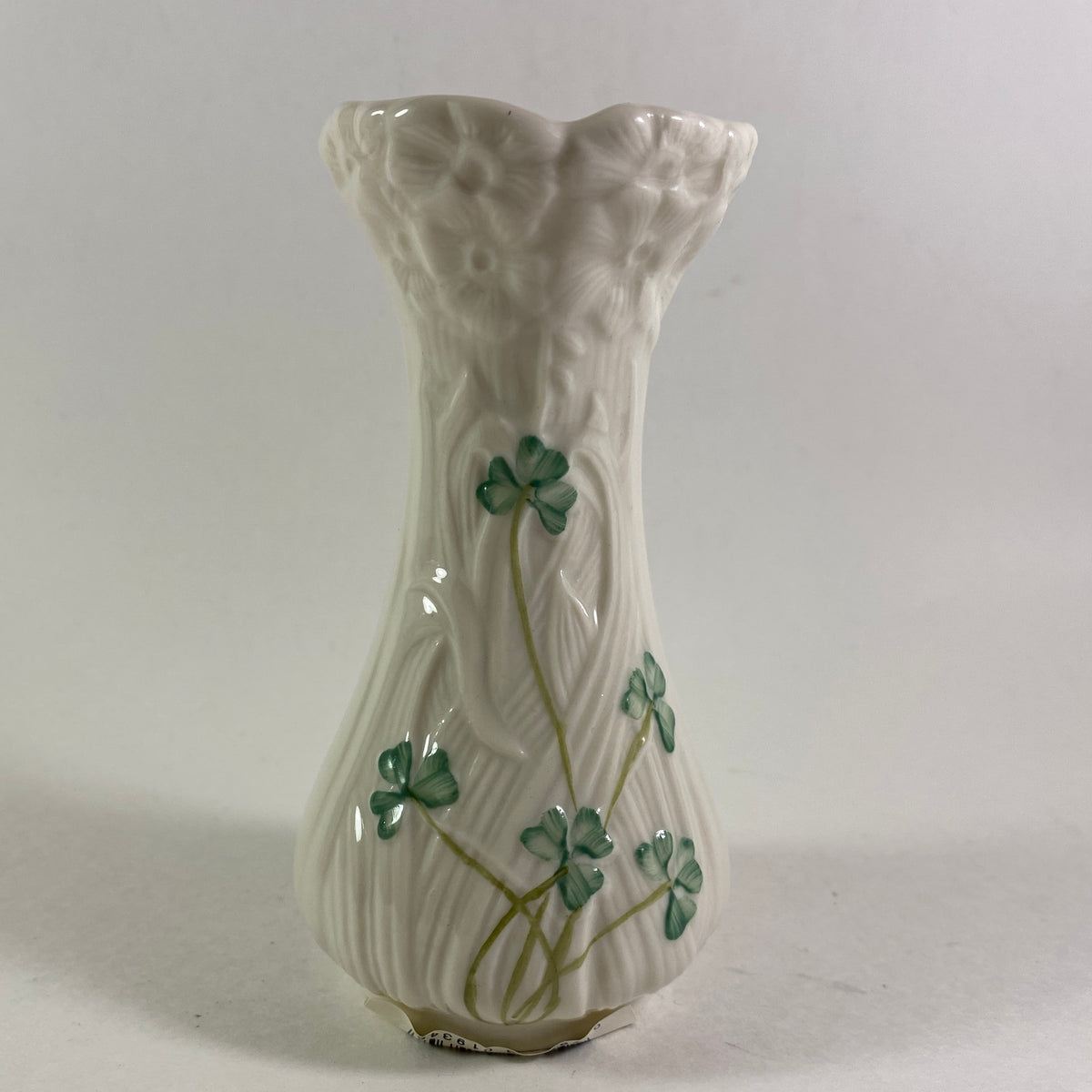 RARE Vintage Belleek Daisy Spill Vase 4.5”  Black Mark