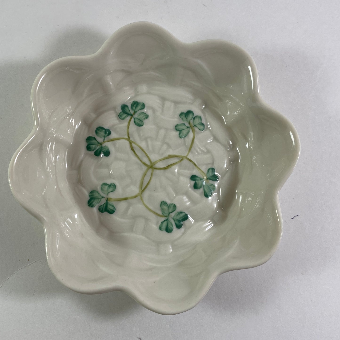 Vintage Belleek Ireland Shamrock Scalloped embossed candy sweet dish