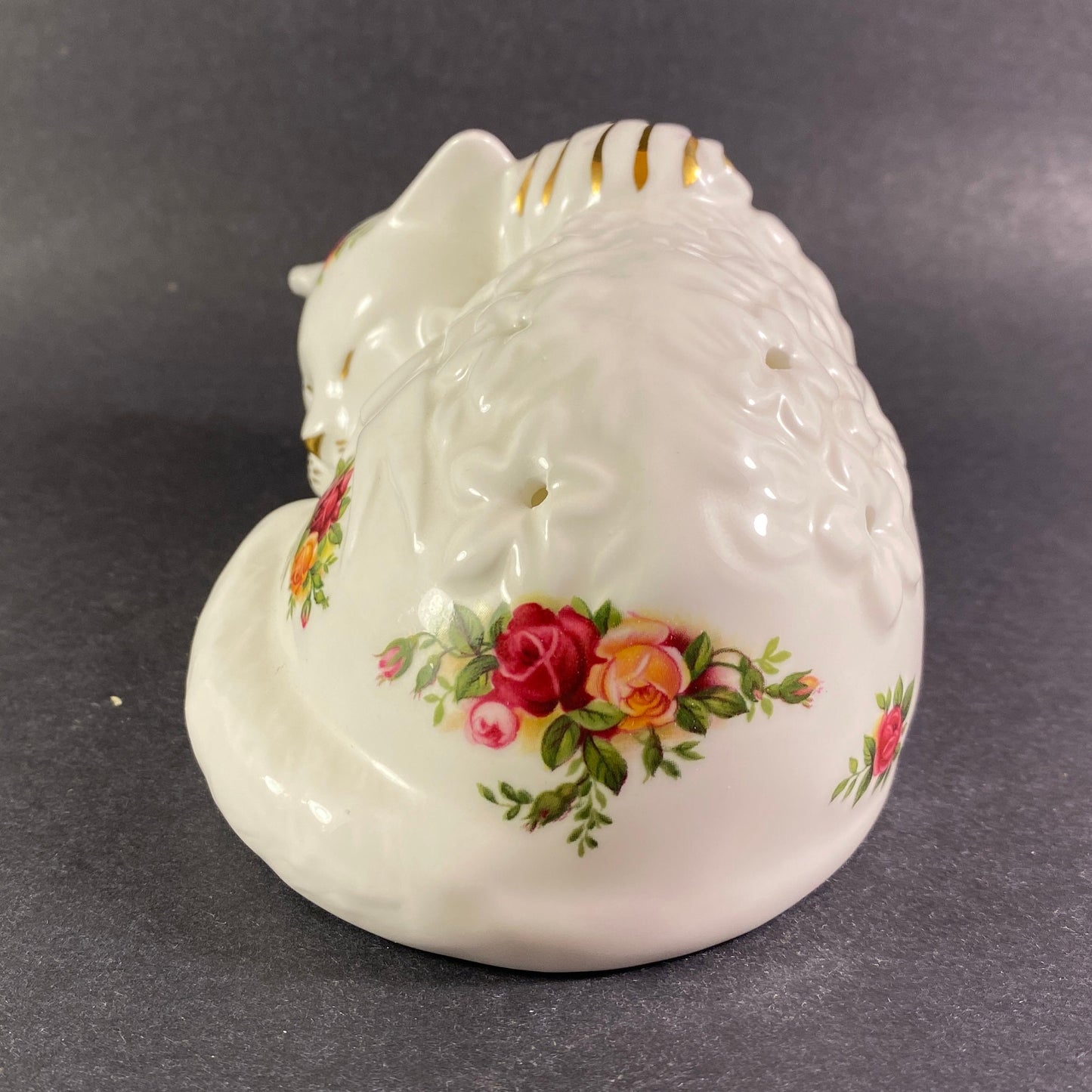 Vintage Sleeping Cat Royal Albert Pomander Old Country Rose Bone China  5”