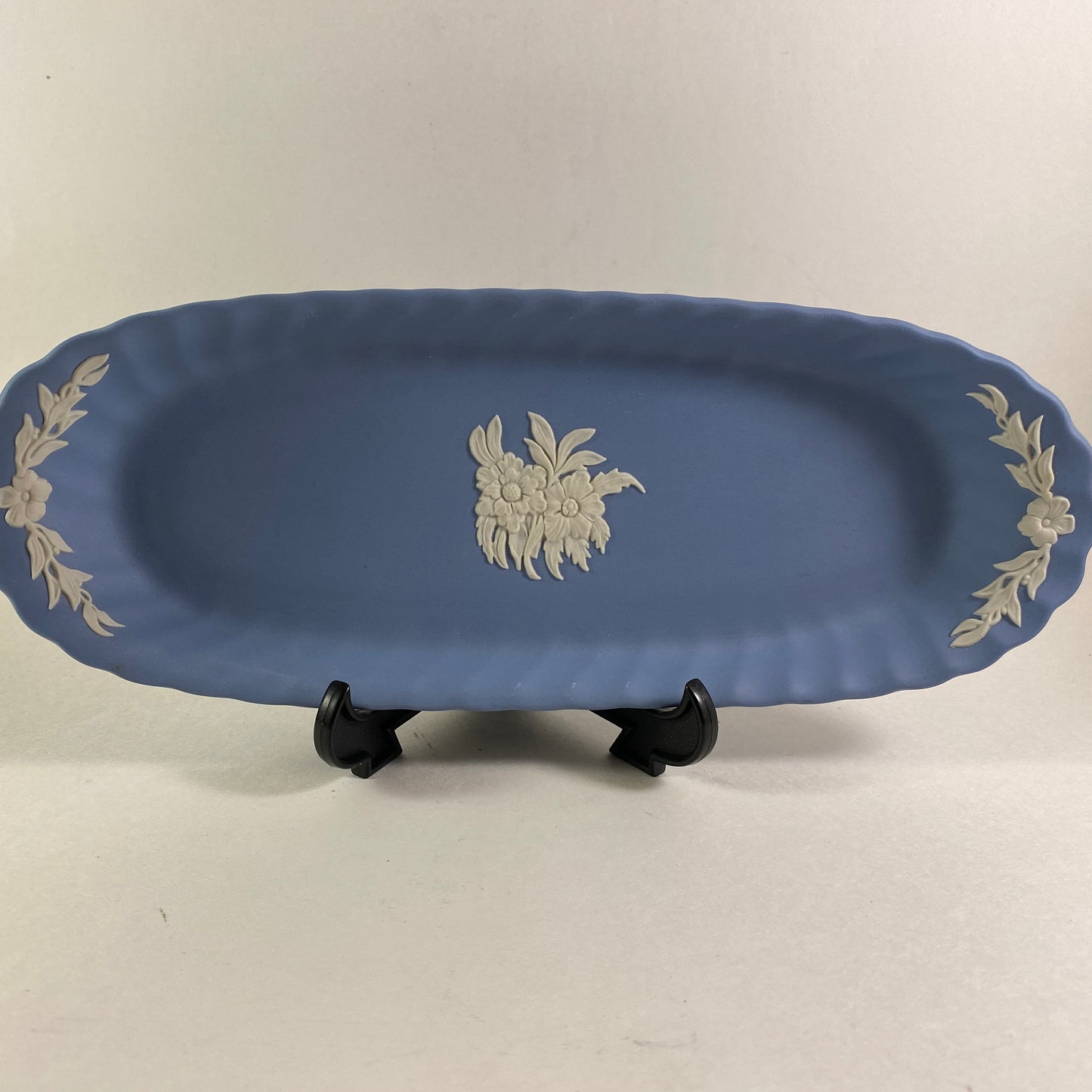 RARE !! Wedgewood Jasperware Oblong Trinket Jewelry  olive Tray 9”X 3.5”