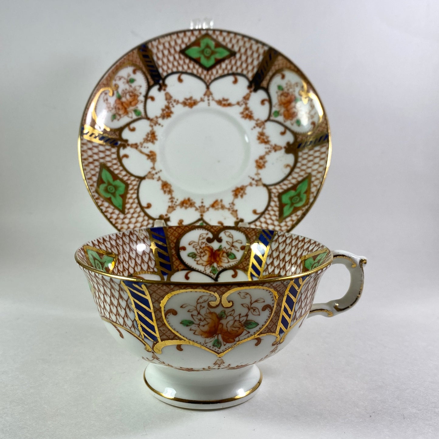 RARE !! Vintage Atlas Grimwades Imari design teacup and saucer