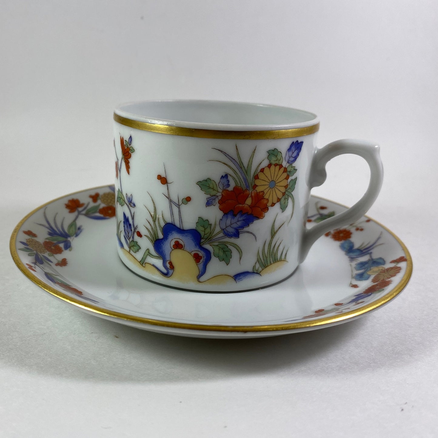 RARE !! Vista Alegre Portuguese fine china teacup and saucer