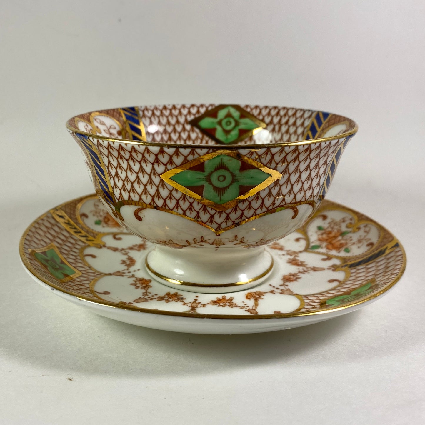 RARE !! Vintage Atlas Grimwades Imari design teacup and saucer