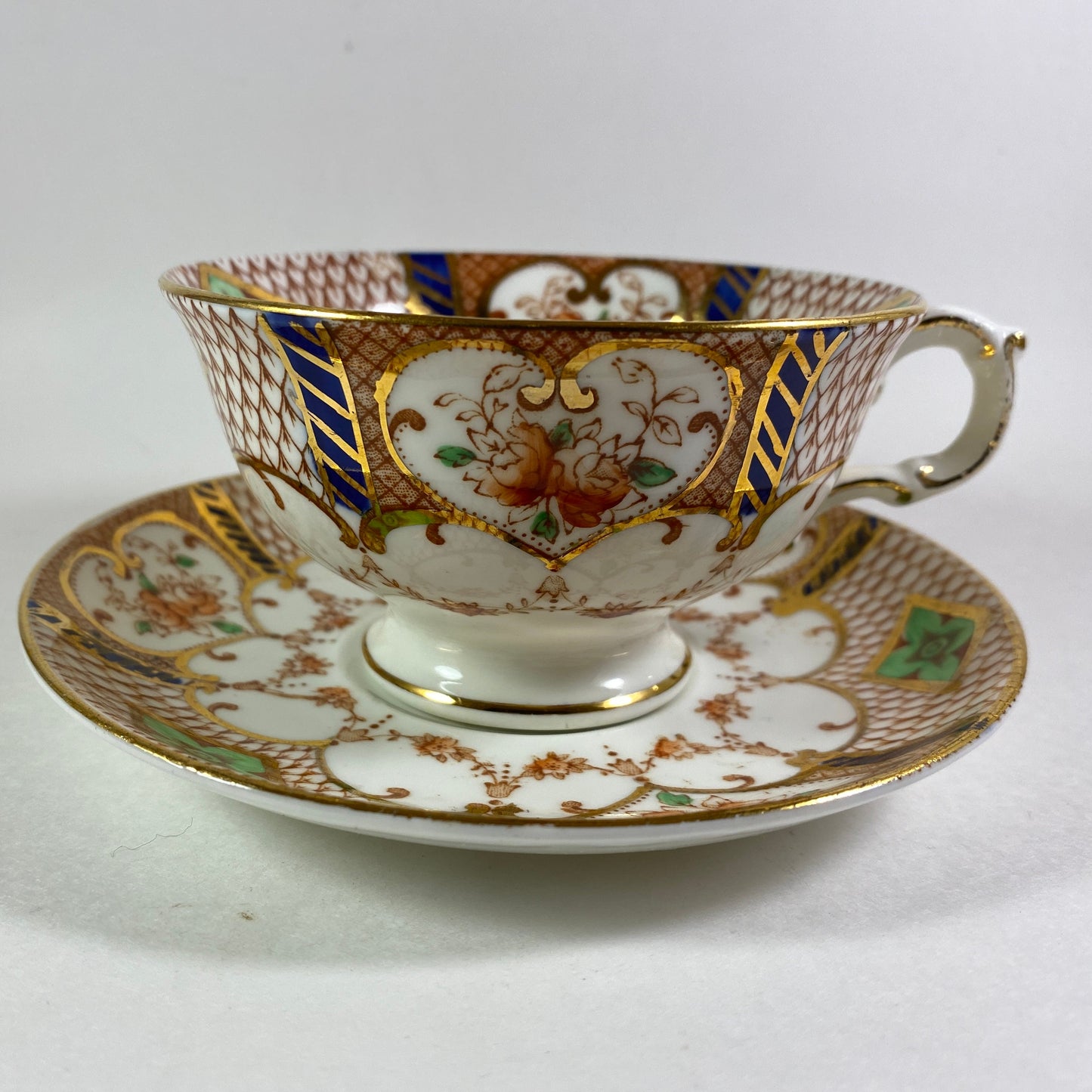 RARE !! Vintage Atlas Grimwades Imari design teacup and saucer