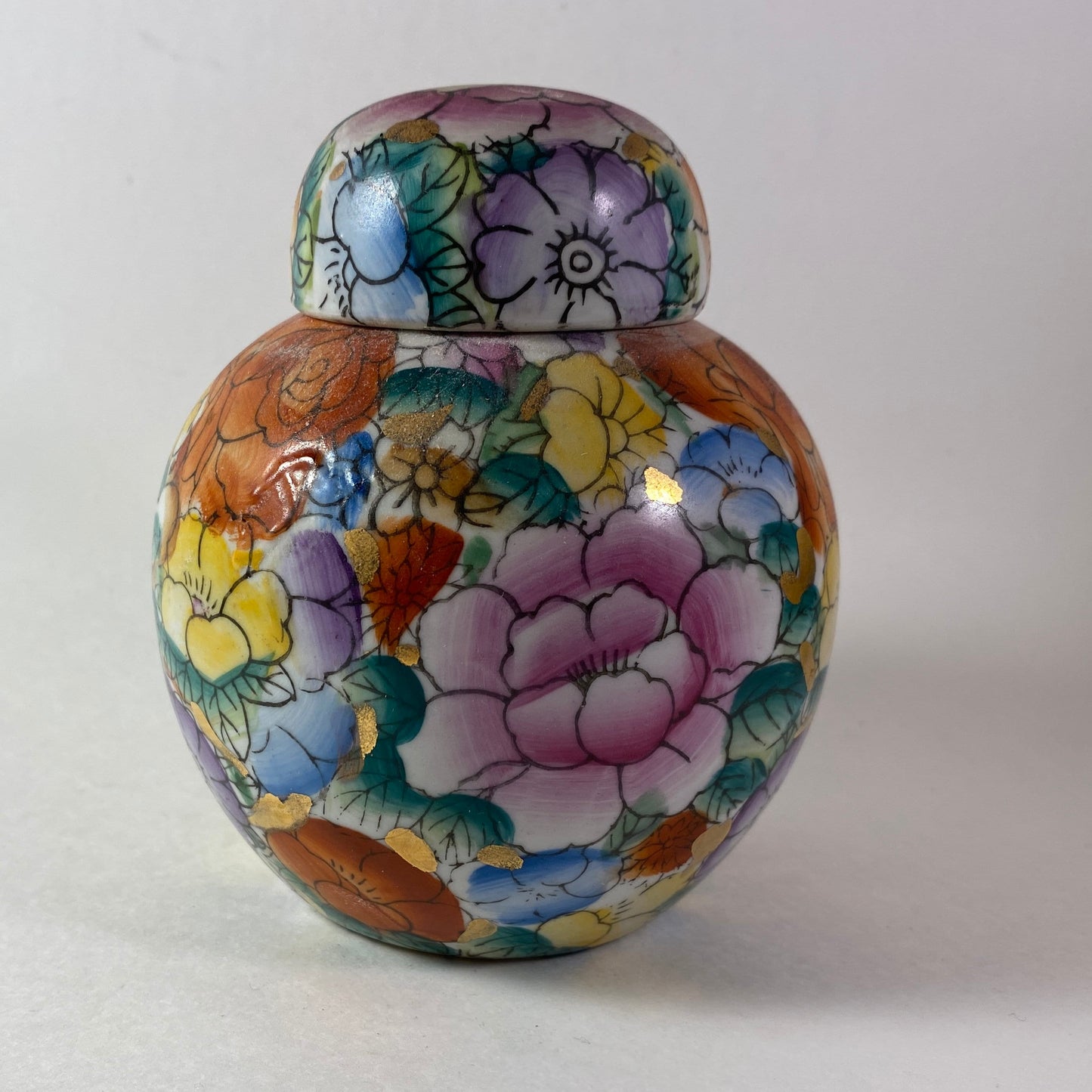 Antique Chinese porcelain familie roses millefiori 4.5" inches ginger jar