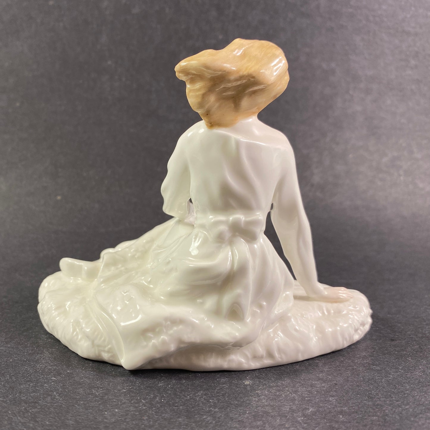 Royal Doulton HN 3949 Forever Yours Figurine MINT