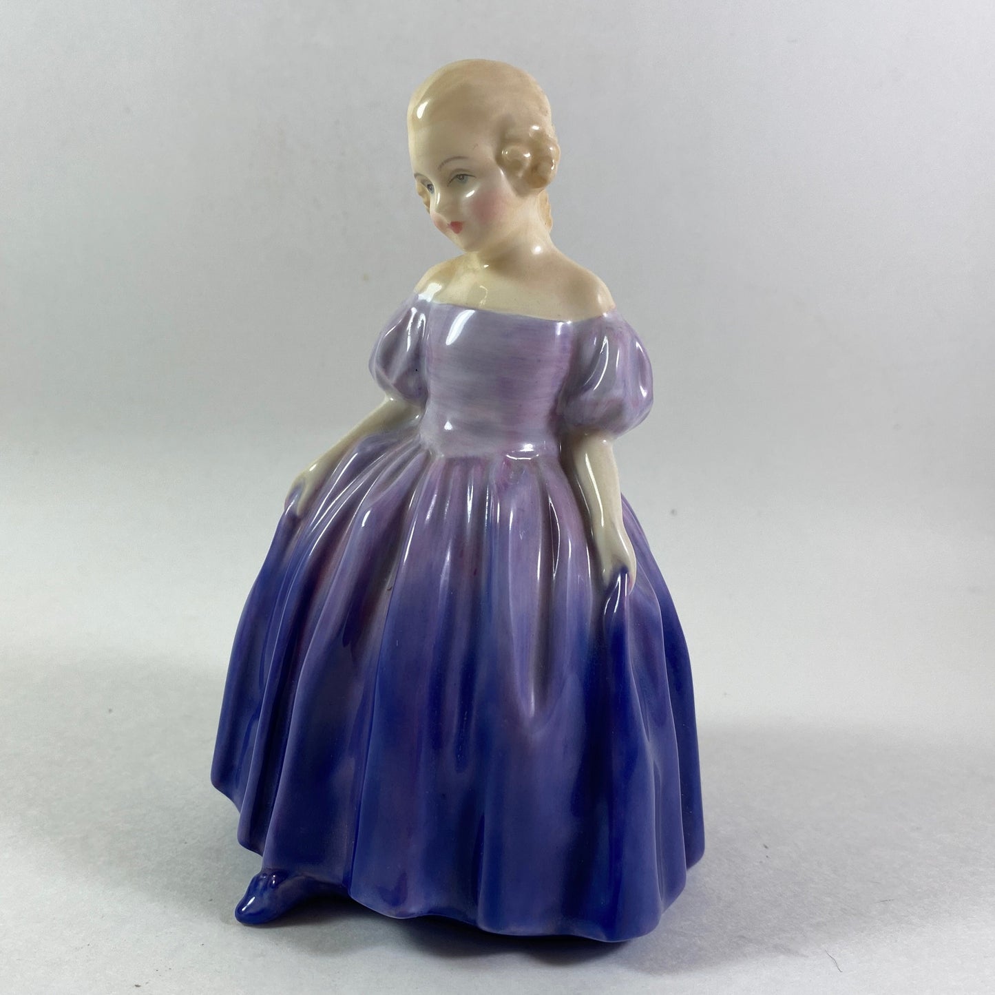 Vintage Royal Doulton England Porcelain Figurine “Marie” HN1370