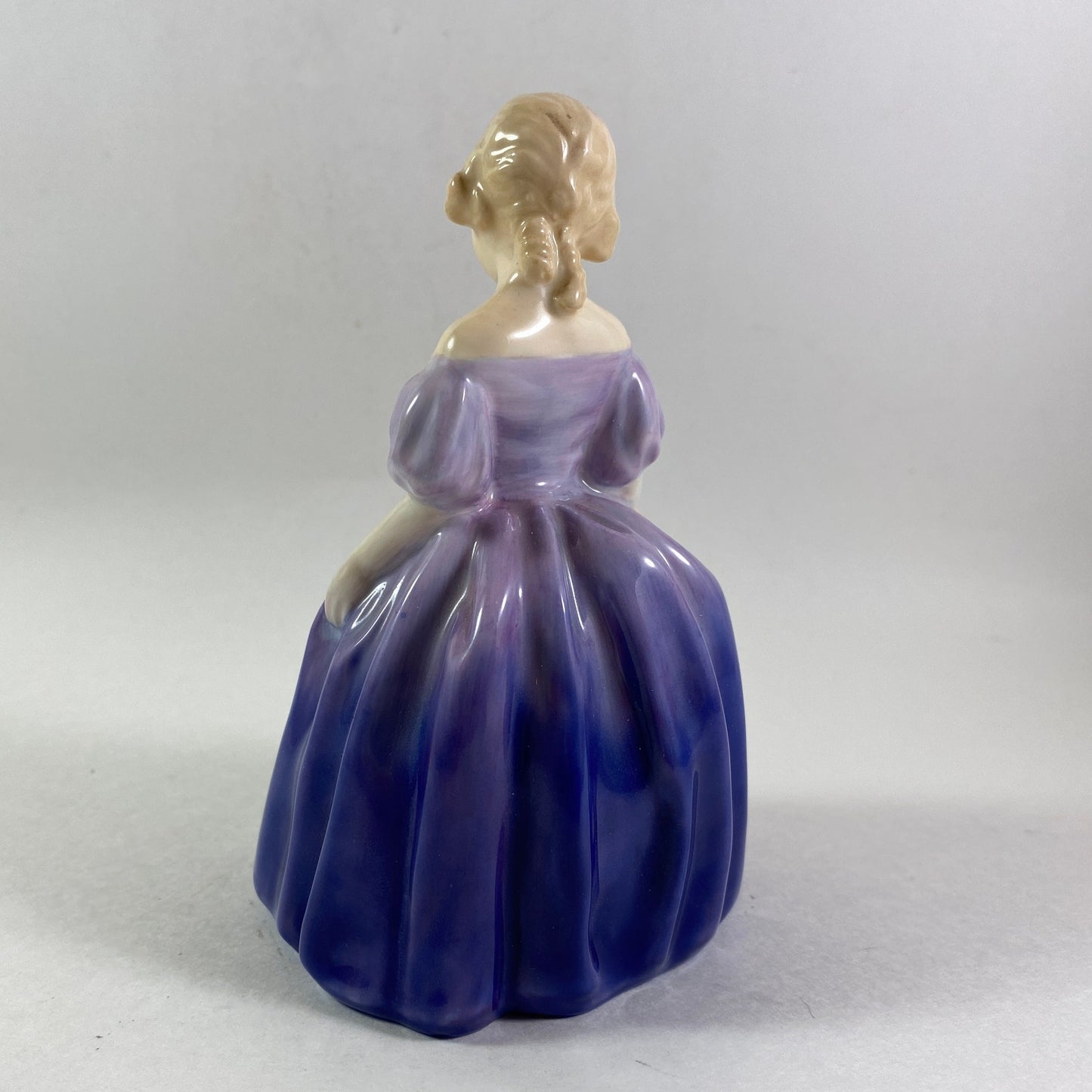 Vintage Royal Doulton England Porcelain Figurine “Marie” HN1370