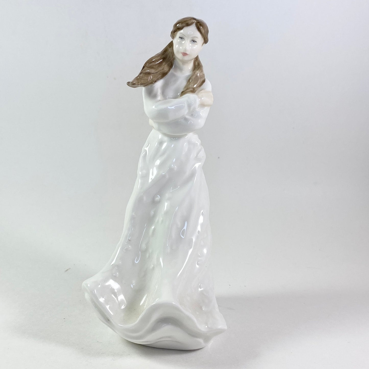 Royal Doulton  Embrace  International collectors club figurine   HN 4258