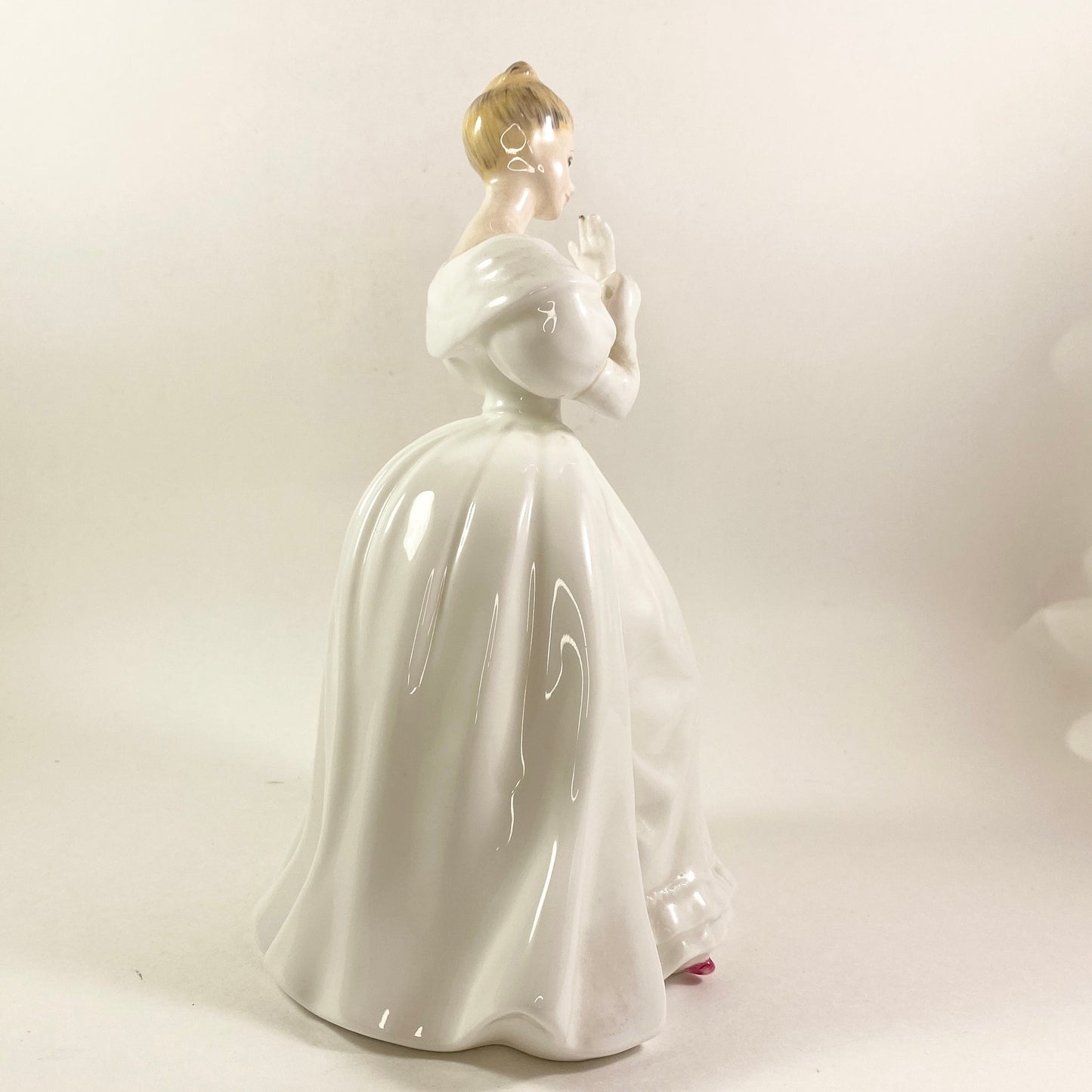 Vintage Royal Doulton Denise HN 2477 By Peggy Davis signed Rare!!!