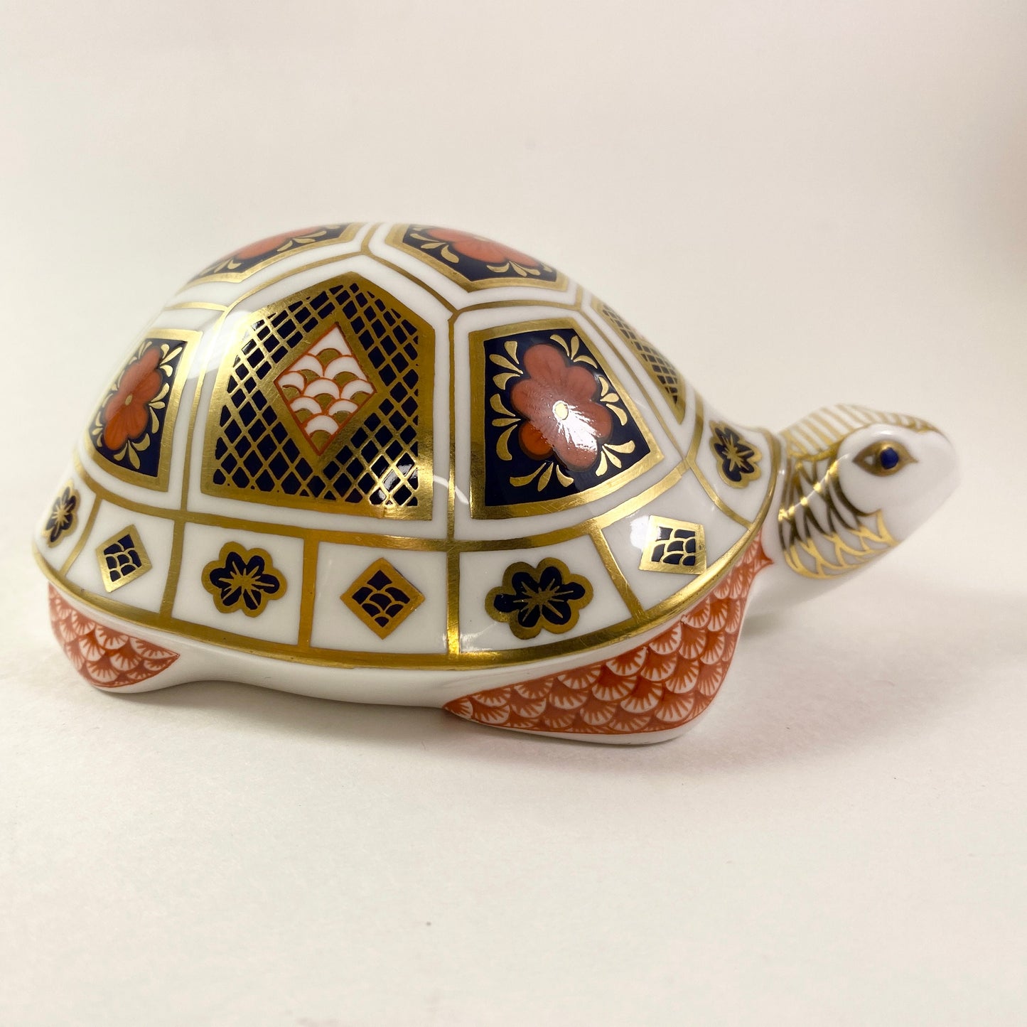 Royal Crown Derby large 5 " inches ' Tortoise' Paperweight