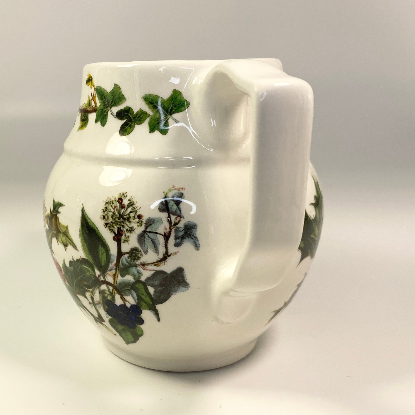 Portmeirion The Holly and The Ivy Creamer 920554