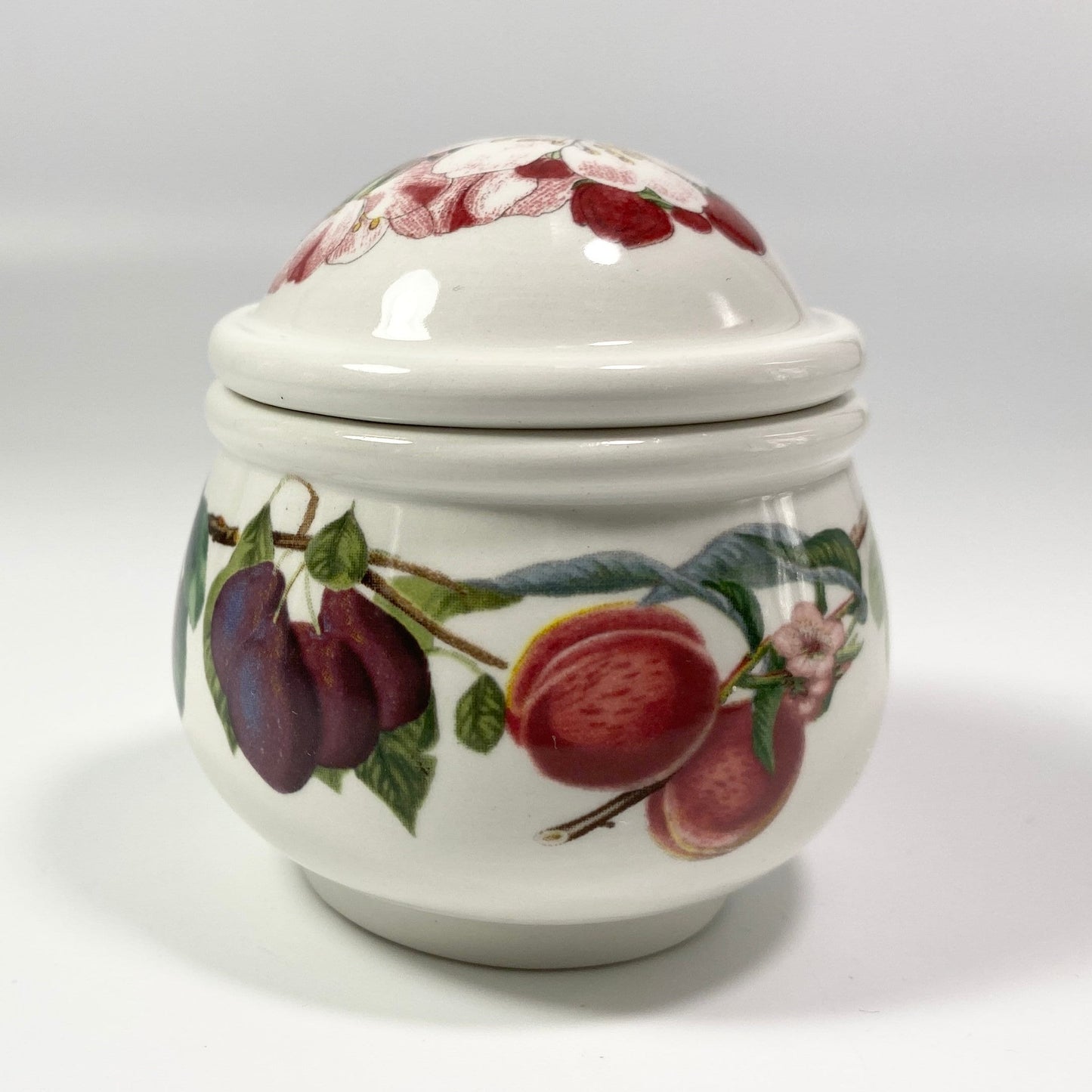 Portmeirion Pomona fruits design small 2.5 " inches  Sugar Bowl & Lid