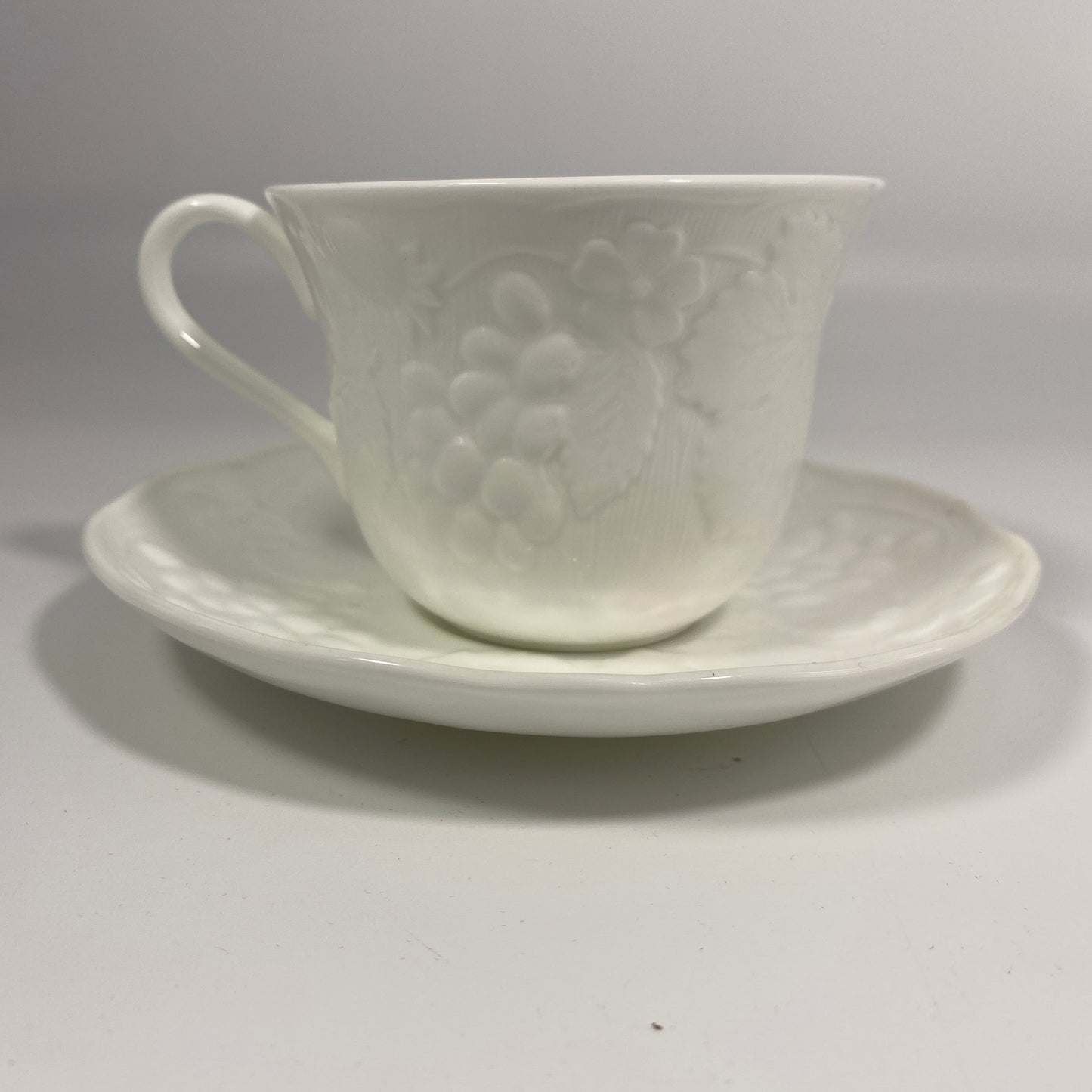 Wedgewood White Bone China Teacup and Saucer Strawberry & Vine Pattern