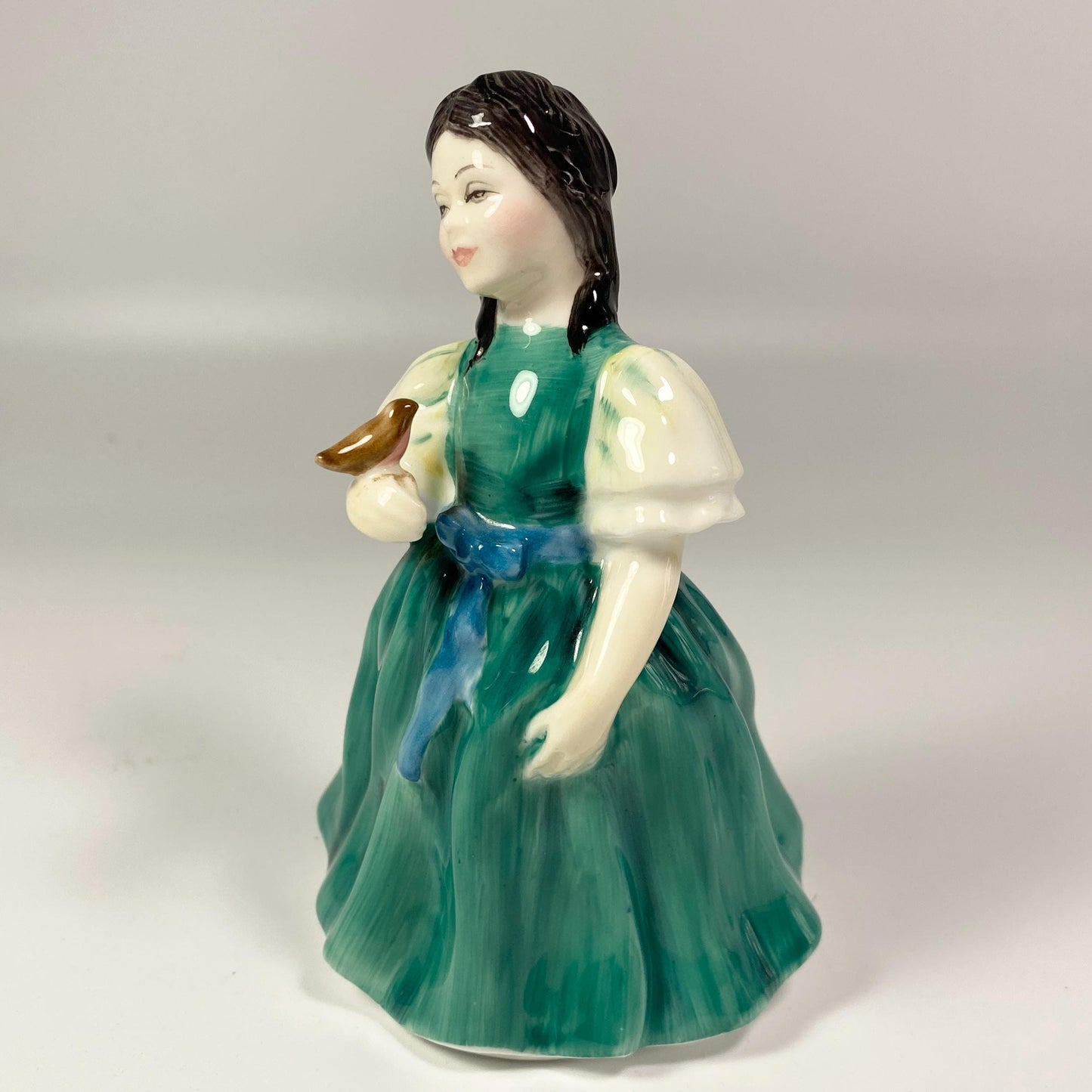 5.5" Royal Doulton FRANCINE figurine Woman Holding Bird 1971 HN 2422 Green Dress