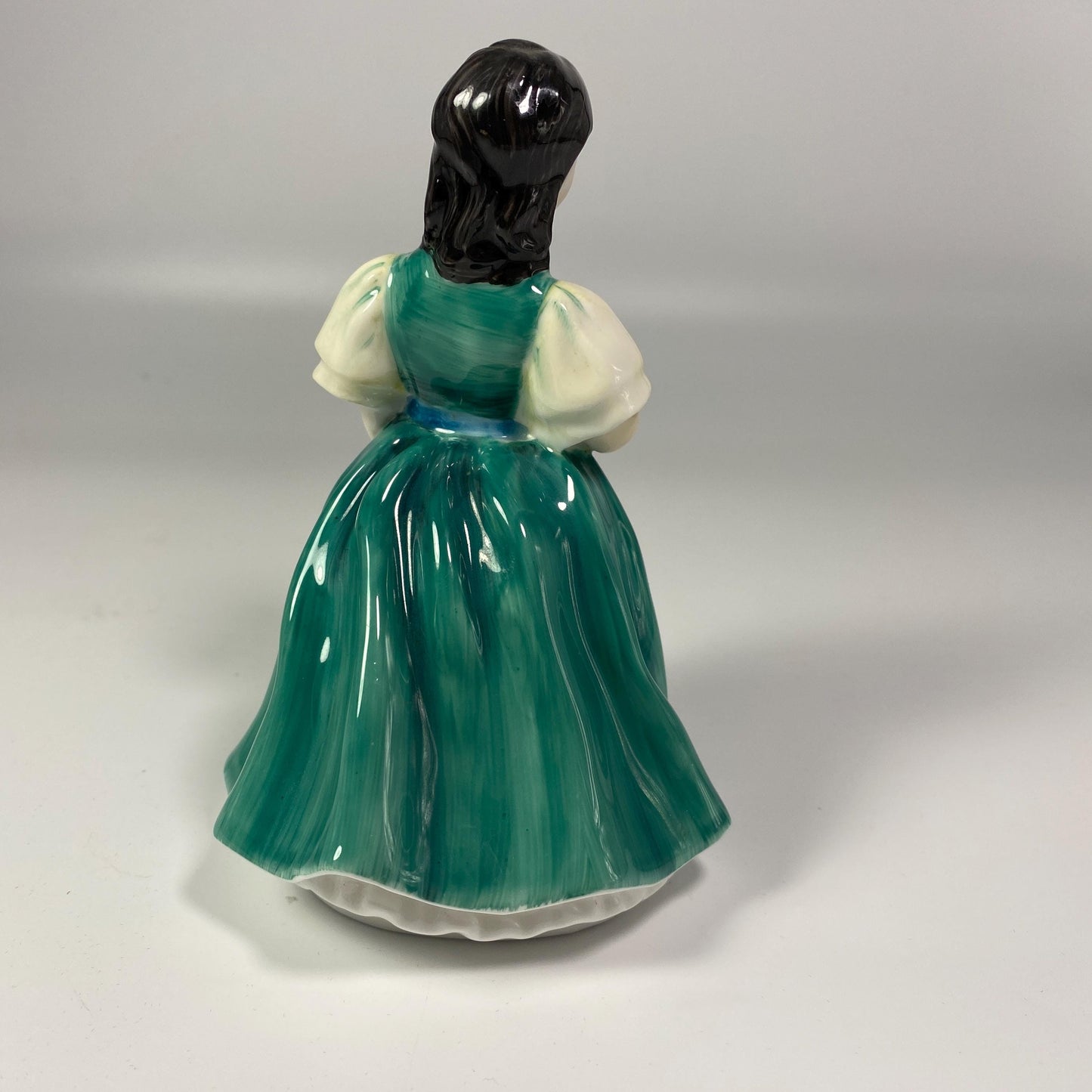 5.5" Royal Doulton FRANCINE figurine Woman Holding Bird 1971 HN 2422 Green Dress