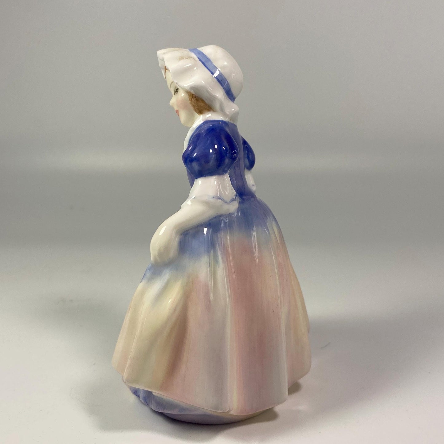 VTG Royal DOULTON Dinky Do H.N. 1678 Corp. 1935 Bone China Figurine 4.5" Mint