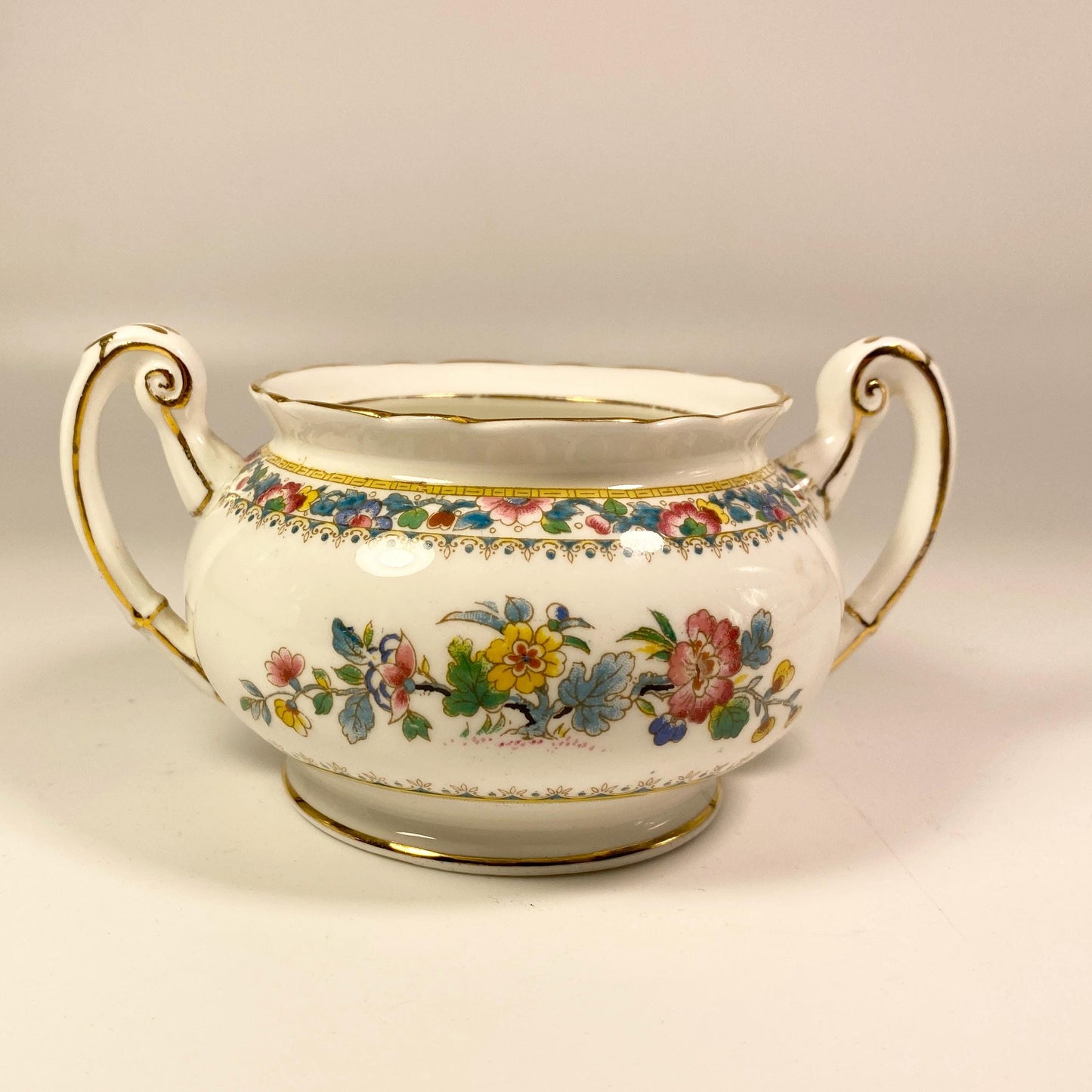 Vintage Foley Ming Rose Fine Bone China Creamer & Sugar Bowl Set