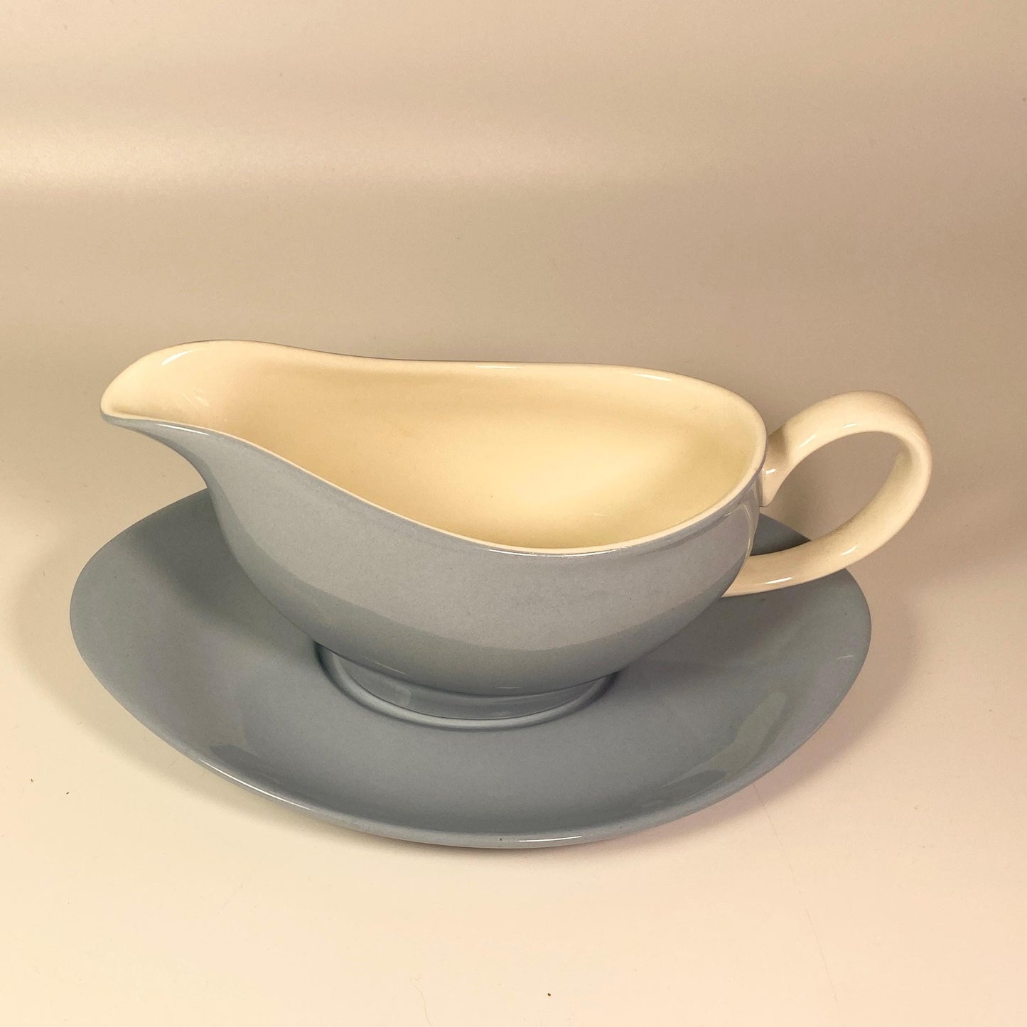 Vintage Wedgwood Summer Sky Gravy Boat and Saucer~Blue White Etruria Barlaston