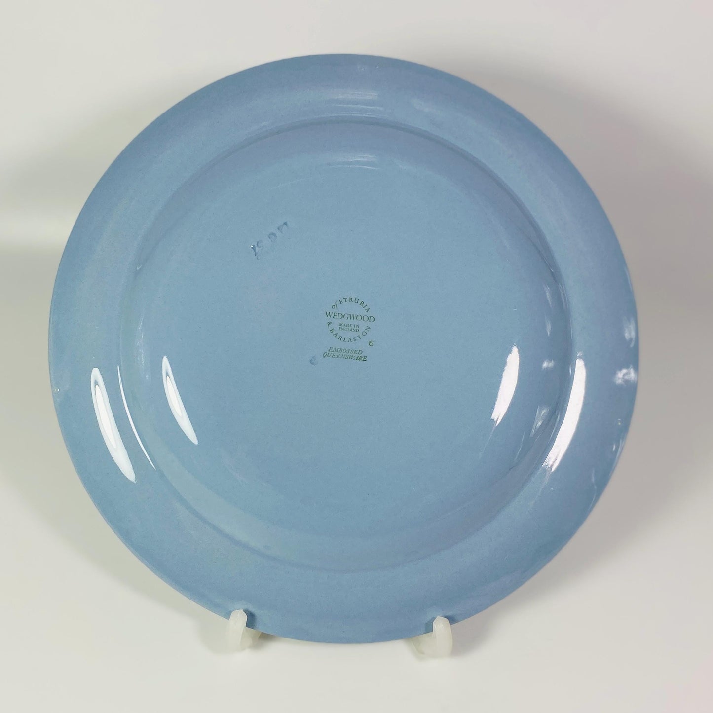 1950s Wedgwood Etruria Embossed Queensware Bread Plate (7/8/10 inch)