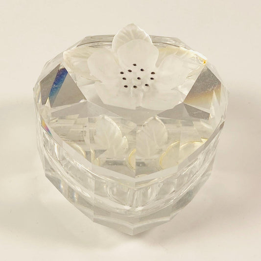 Rare VTG SWAROVSKI CRYSTAL Heart Shaped Jewelry Ring Box Frosted Flower Lid