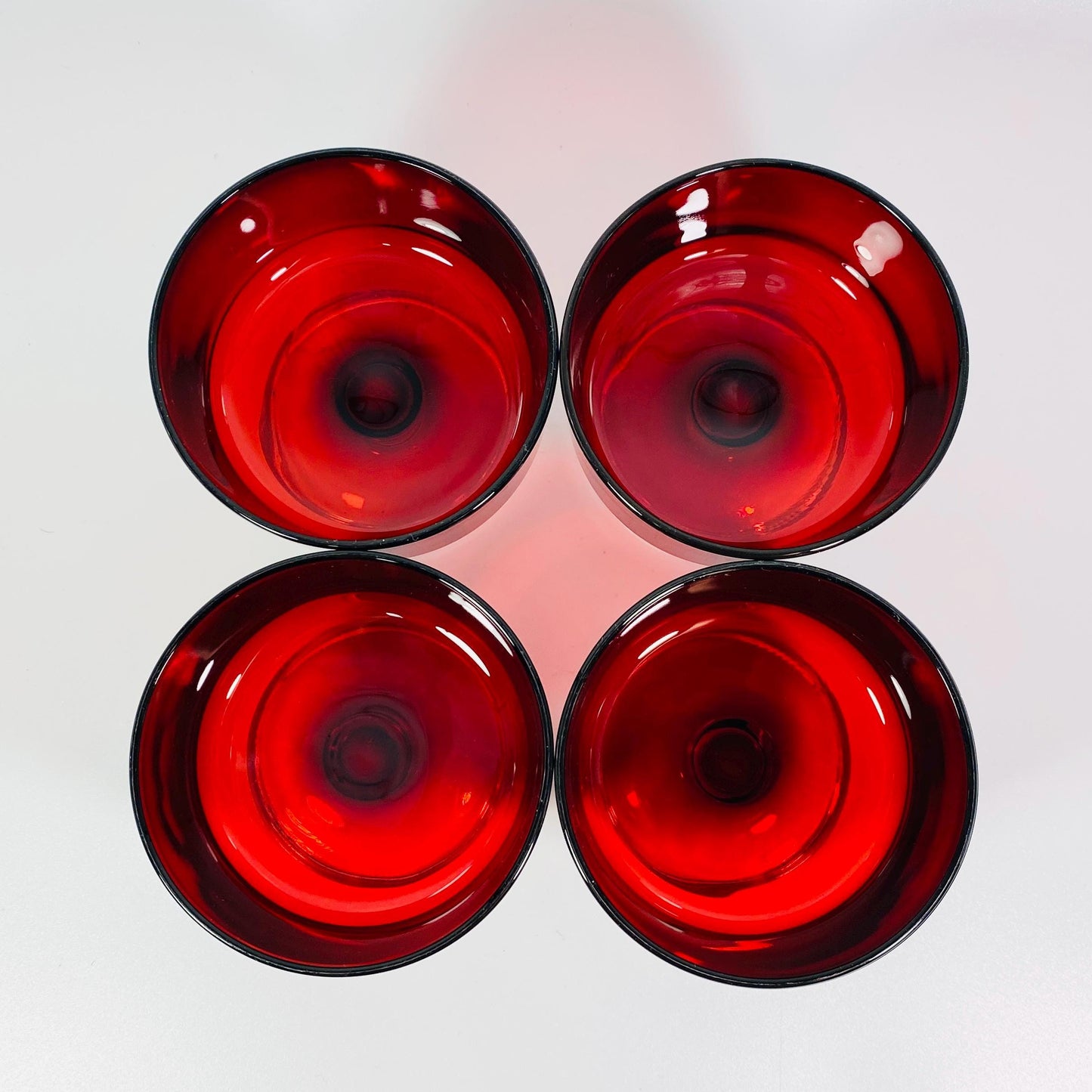 4 Arcoroc Cristal D’Arques Luminarc CAVALIER RUBY RED Glass Dessert Champagne