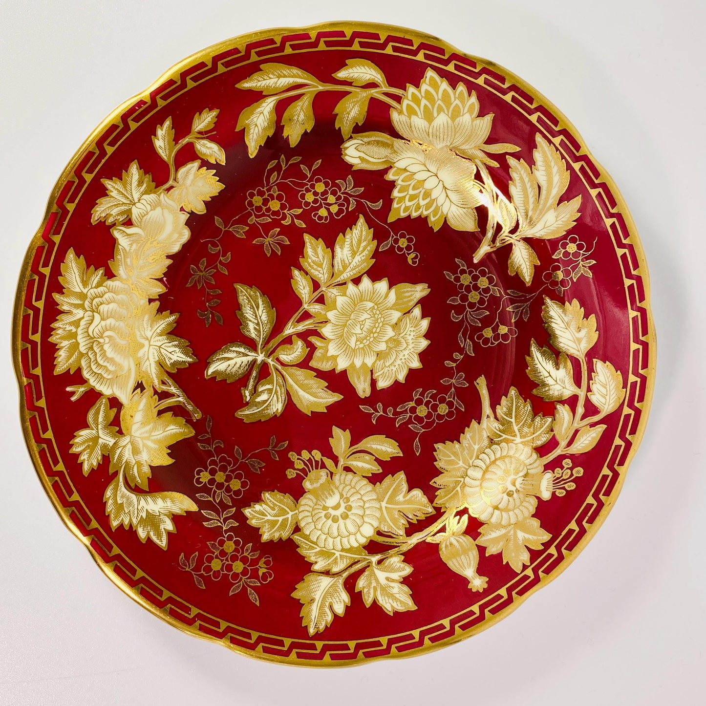 RARE !! Wedgwood Ruby Tonquin England 6, 8, 11 inches Plates pick your choice