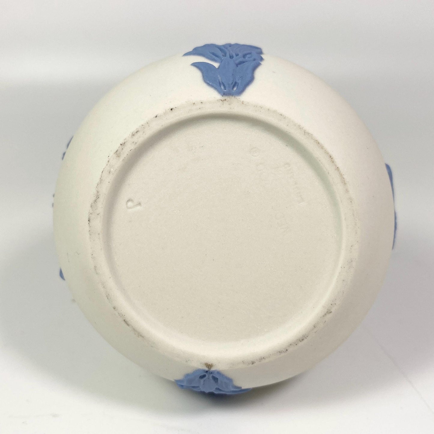 Wedgwood Reverse Jasperware  Blue On Cream White Bud Vase Cherub 5 1/2” Tall