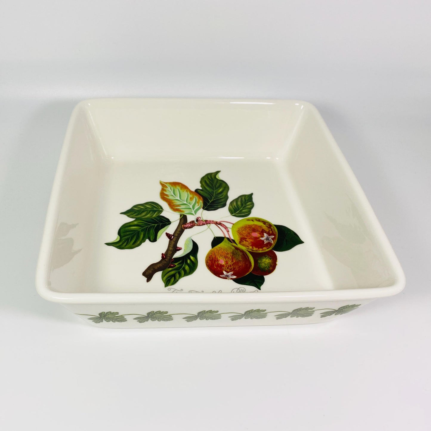 RARE !! Portmeirion Pomona Collection 10” Square Baking Dish Teinton Squash Pear design