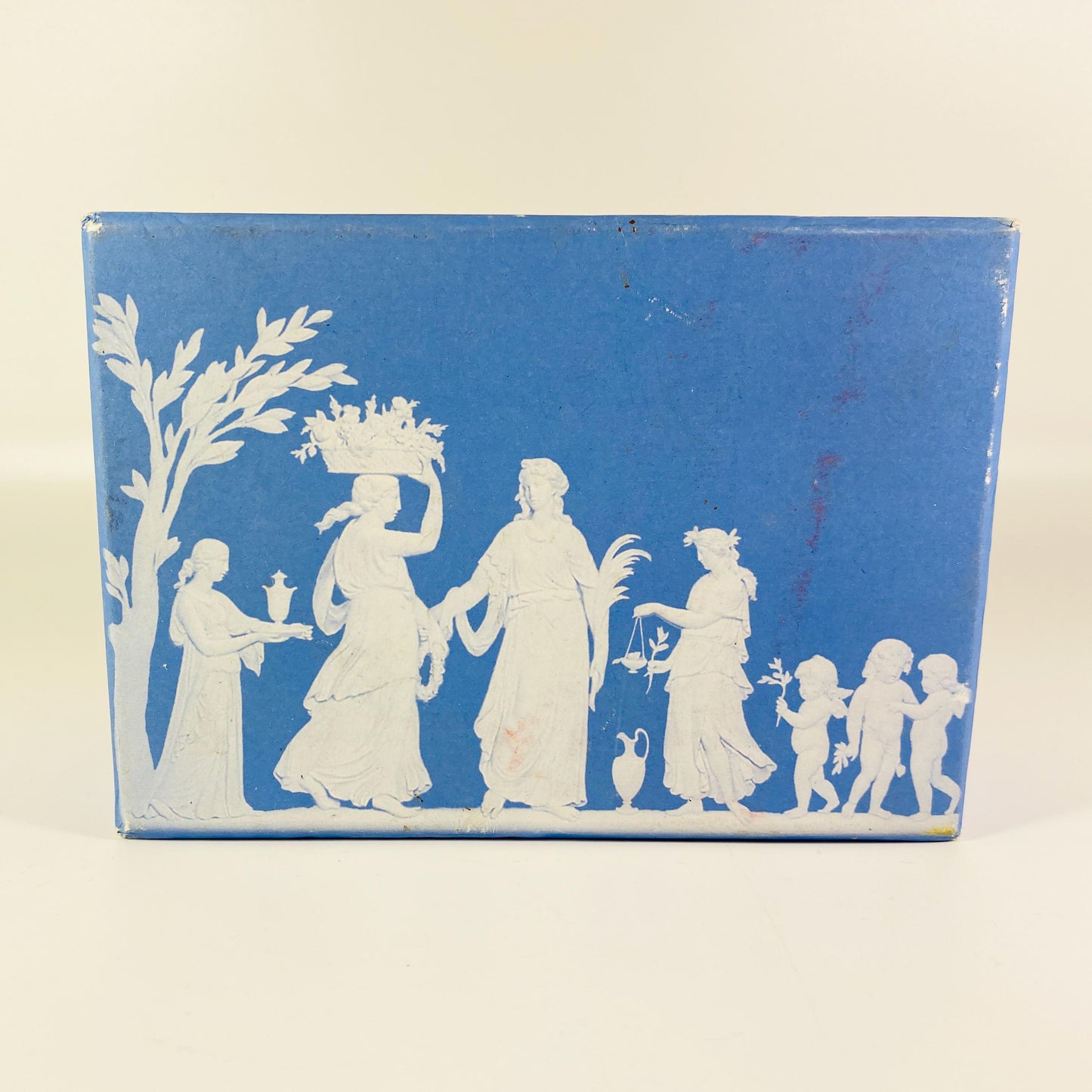 RARE !Wedgwood Cameo Tea Set in White4 decorative ornaments: Mini Set Christmas