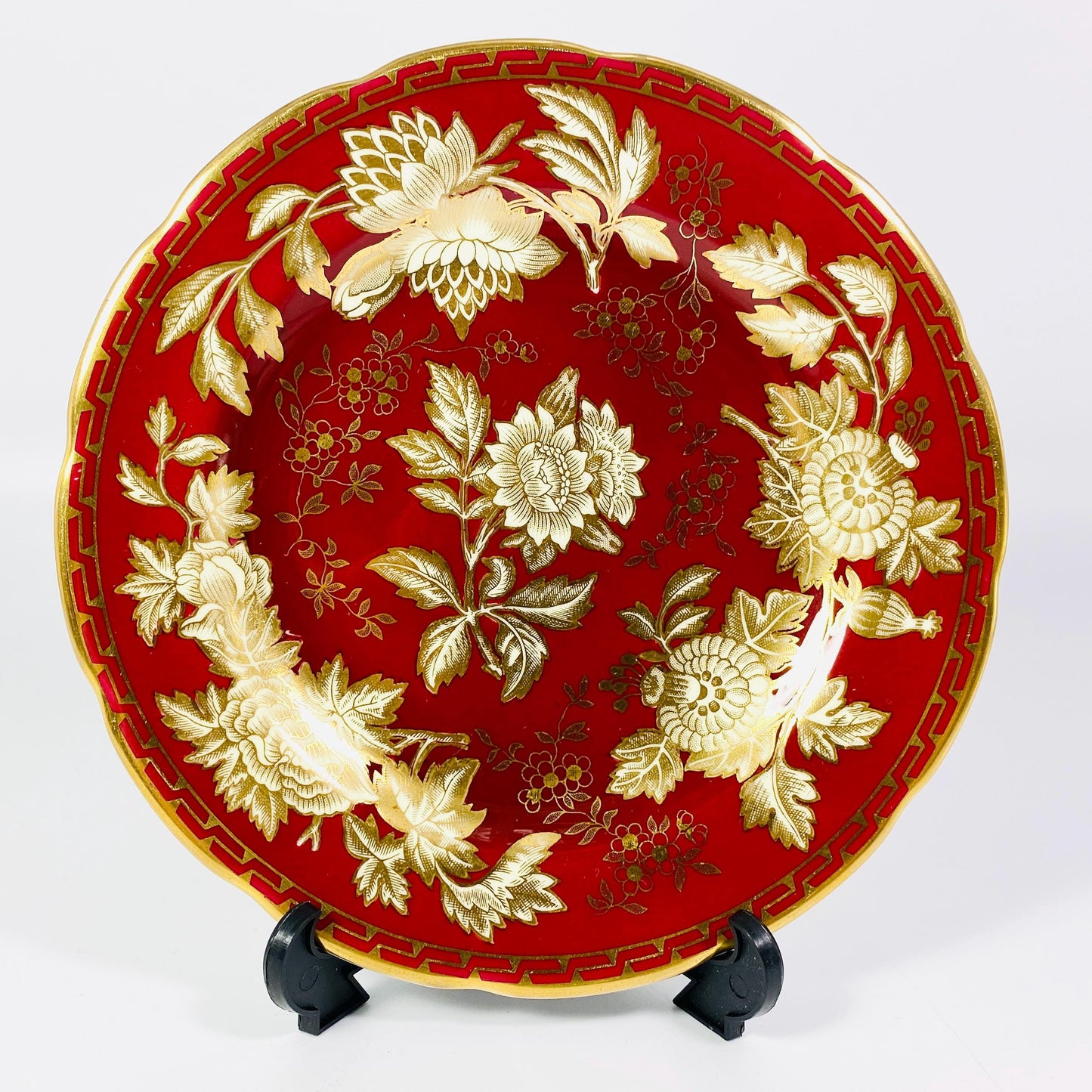 RARE !! Wedgwood Ruby Tonquin England 6, 8, 11 inches Plates pick your choice