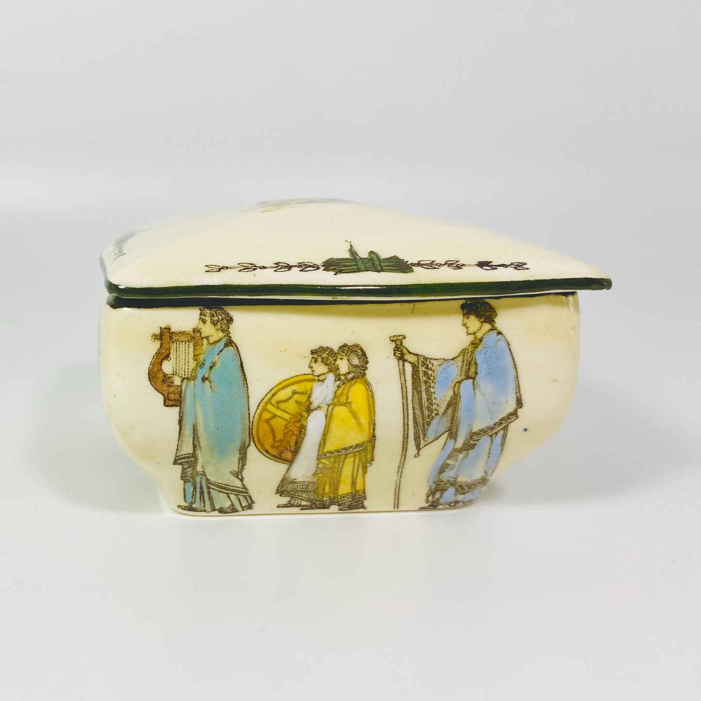 Extremely Rare 1930 Royal Doulton nativity  Scene Trinket Lidded Box