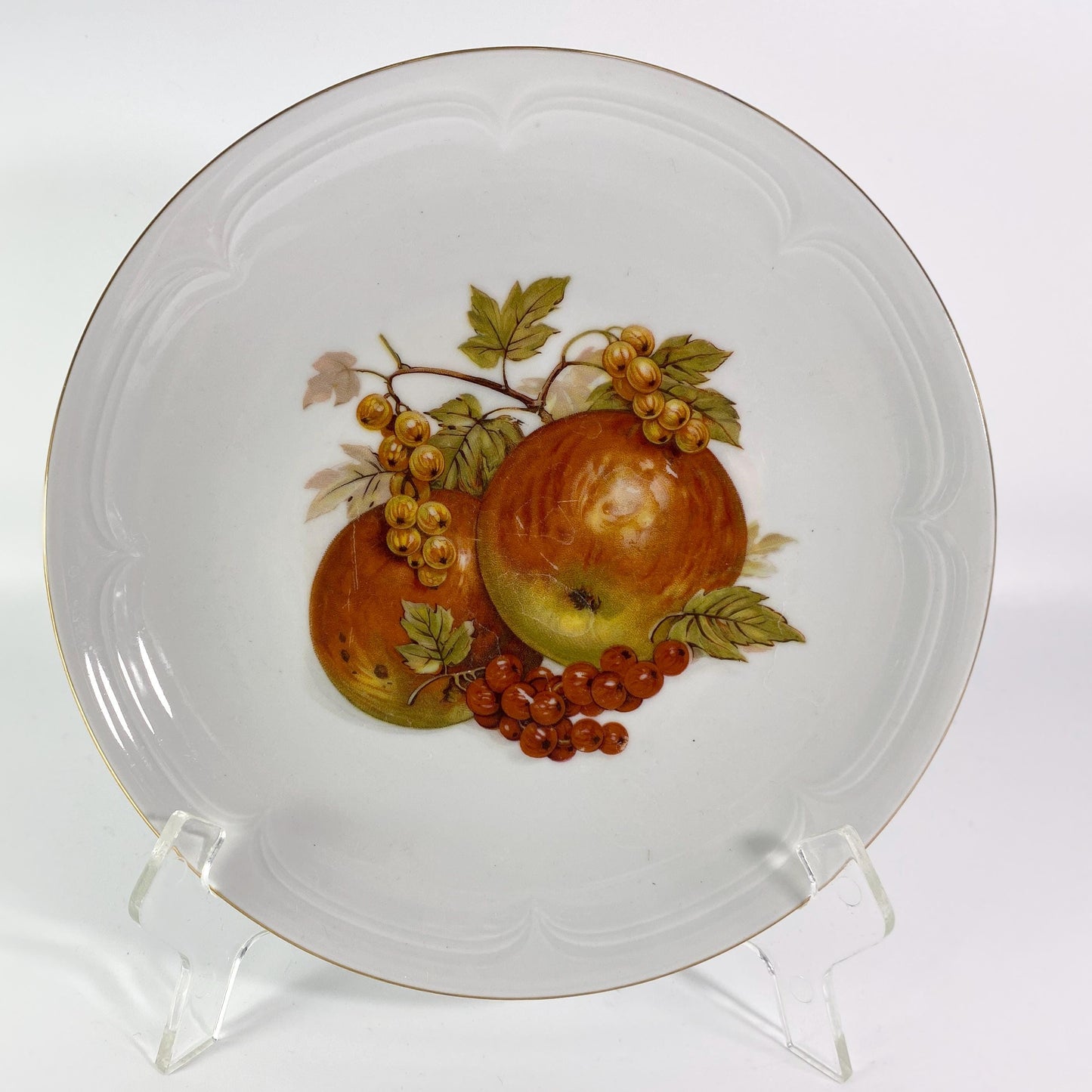 Set of 6 Kahla Fruit plates made in German democratic republic .