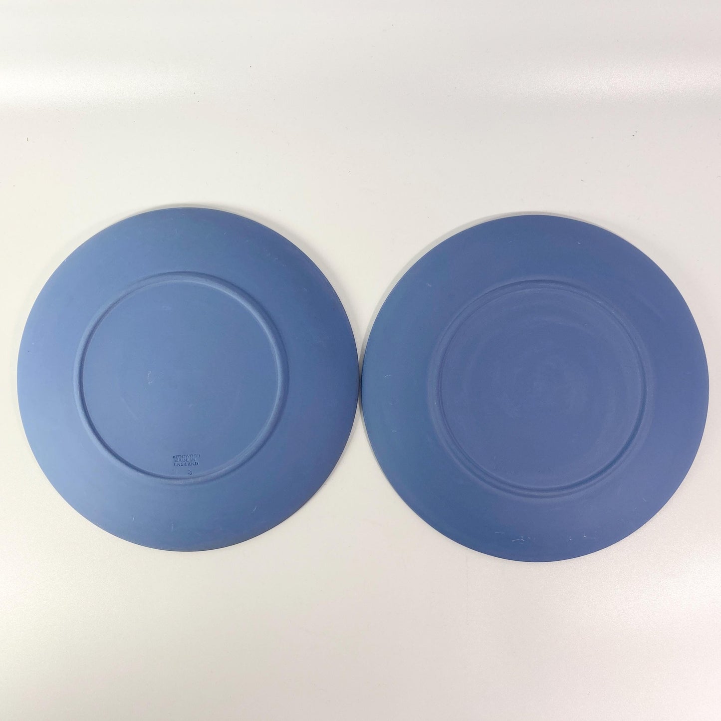 Wedgwood Jasperware Christmas Plates, 1971-1972, Set of 2