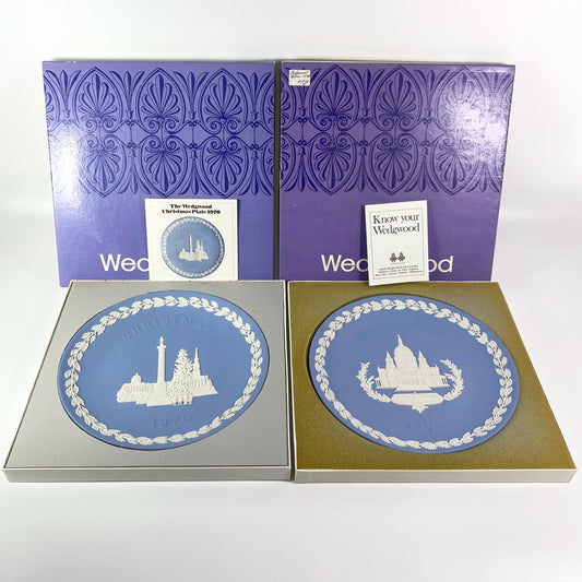 Wedgwood Jasperware Christmas Plates, 1971-1972, Set of 2