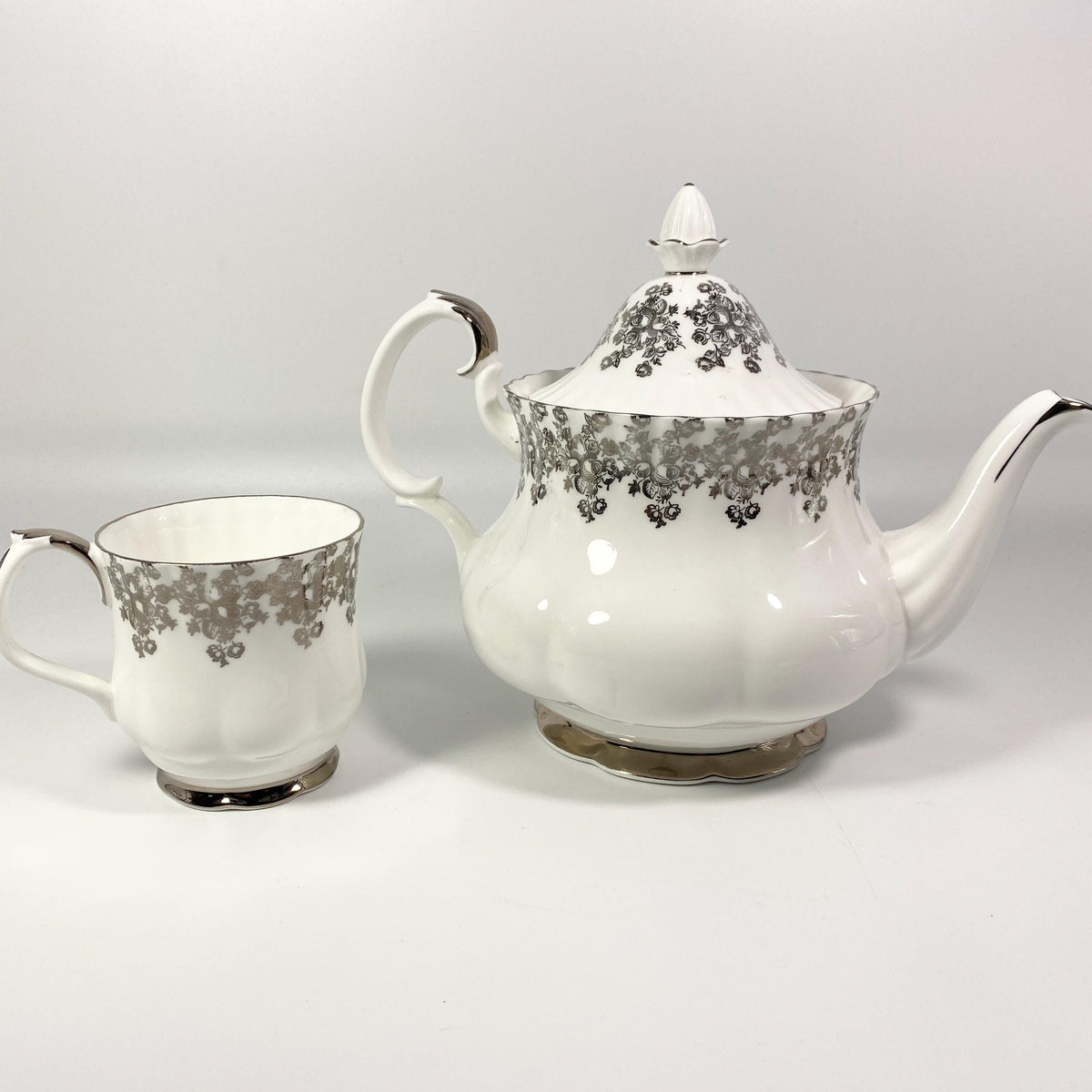 Royal Albert Anniversary set of 2 teapot and coffee mug