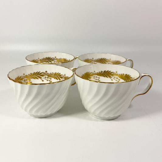 RARE !! Set of 4  Aynsley “Kent” Gold Gilt Bone China Replacement Teacups