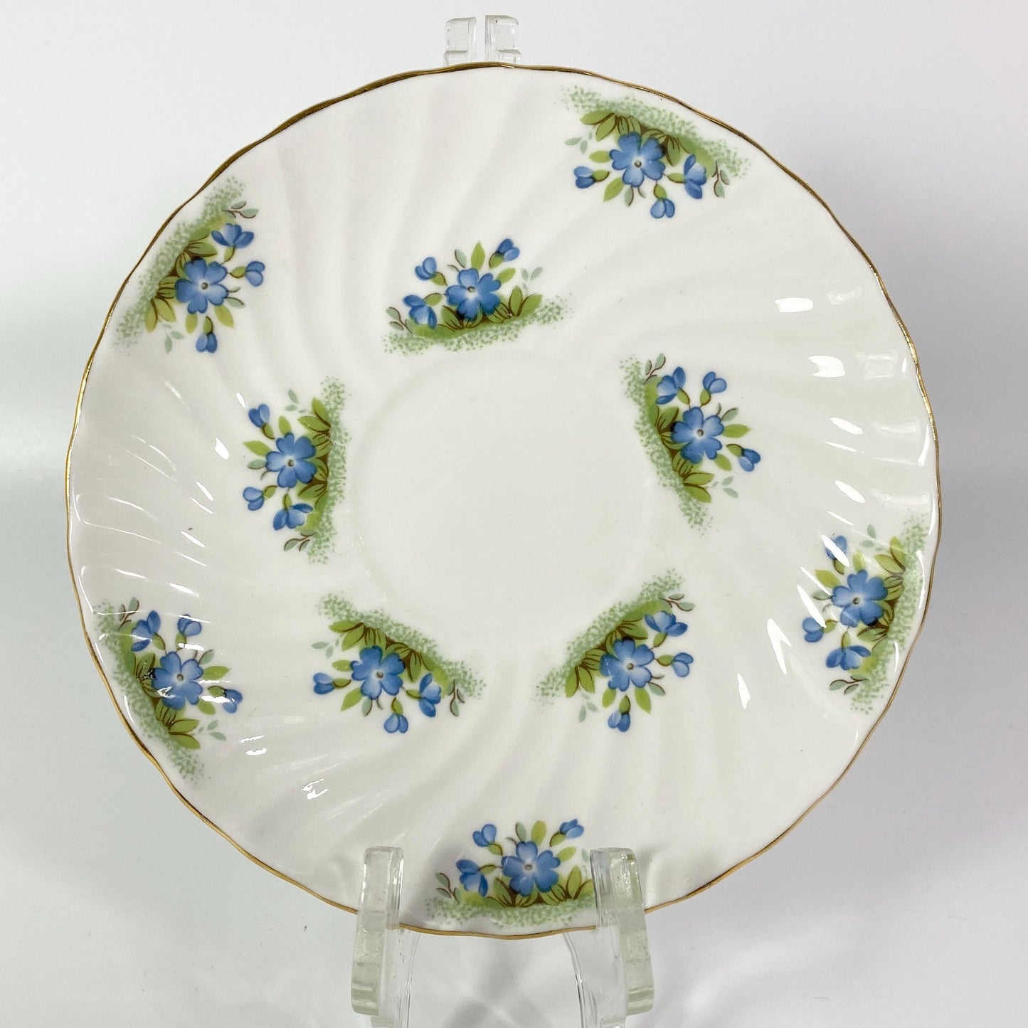 Extremely RARE !!! 1930s Aynsley C1382 teacup and saucer pretty violets floral