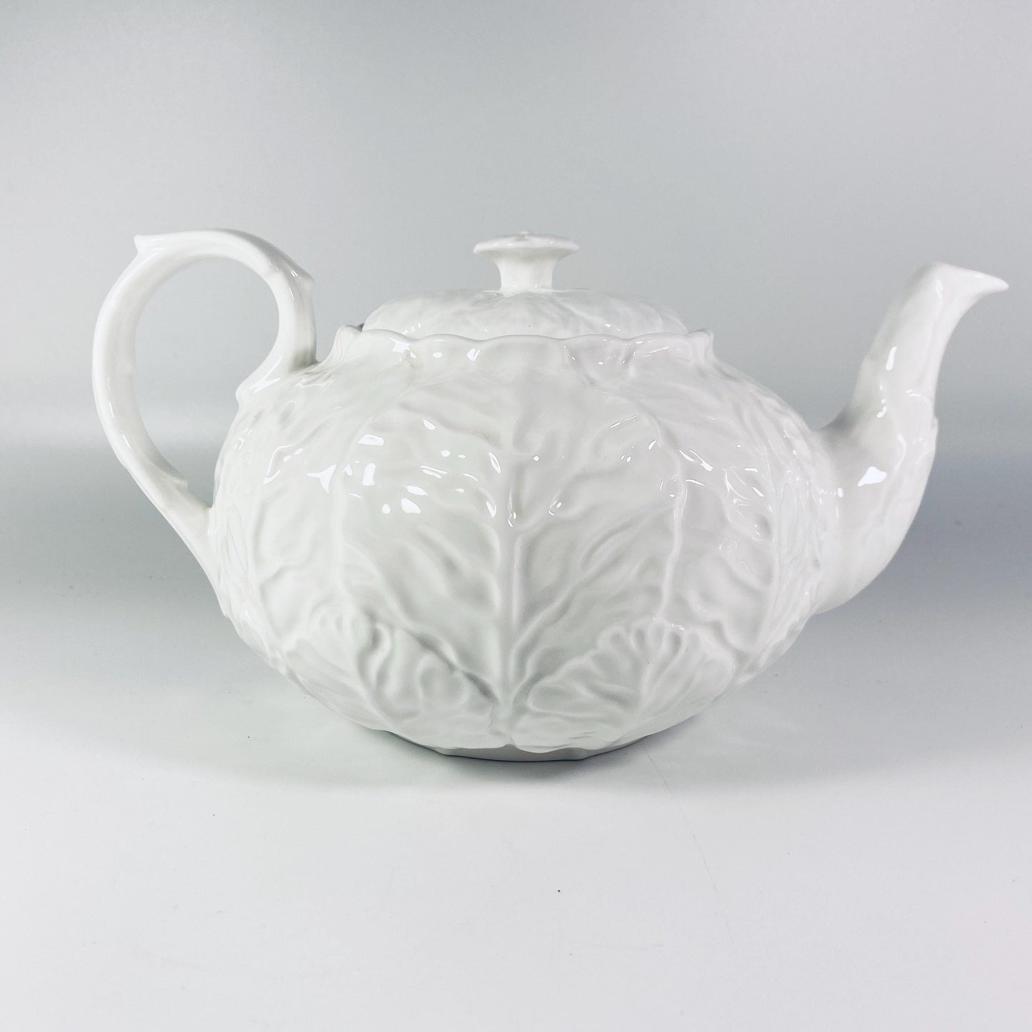 Wedgwood Teapot Country Ware All White With Embossed Leaves Excellent Condition