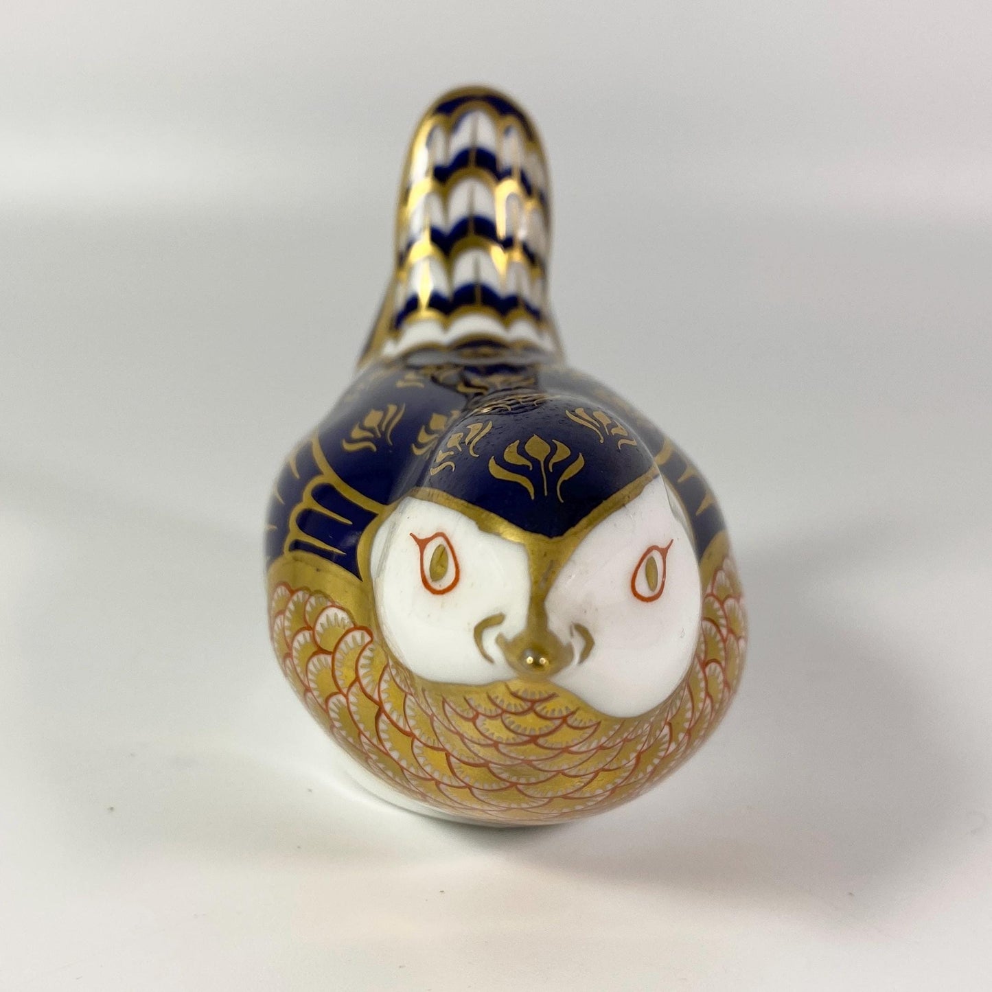 Vtg Royal Crown Derby Bone China Imari Wren Bird Paperweight Figurine Porcelain