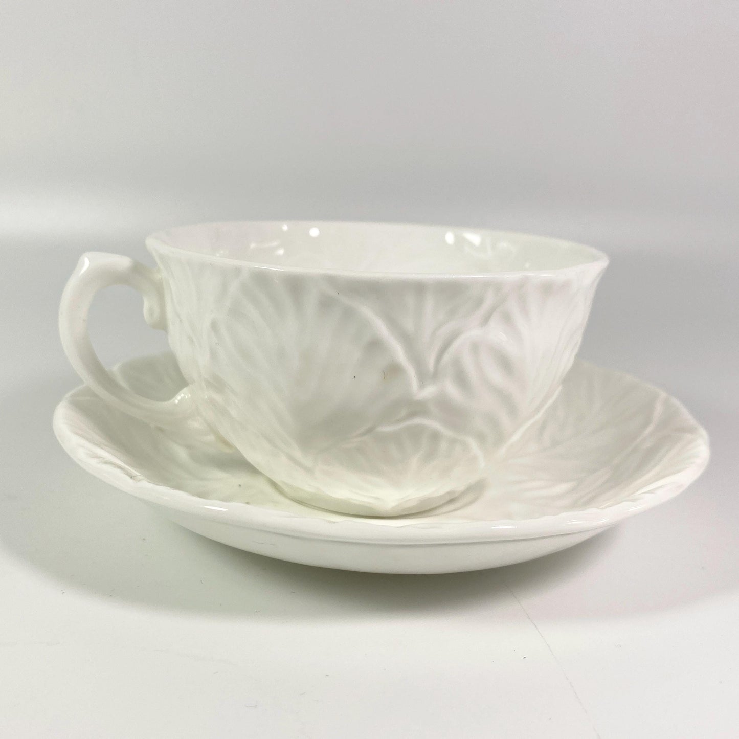 Coalport Countryware Bone China Teacup/Saucer White Embossed Cabbage Leaf