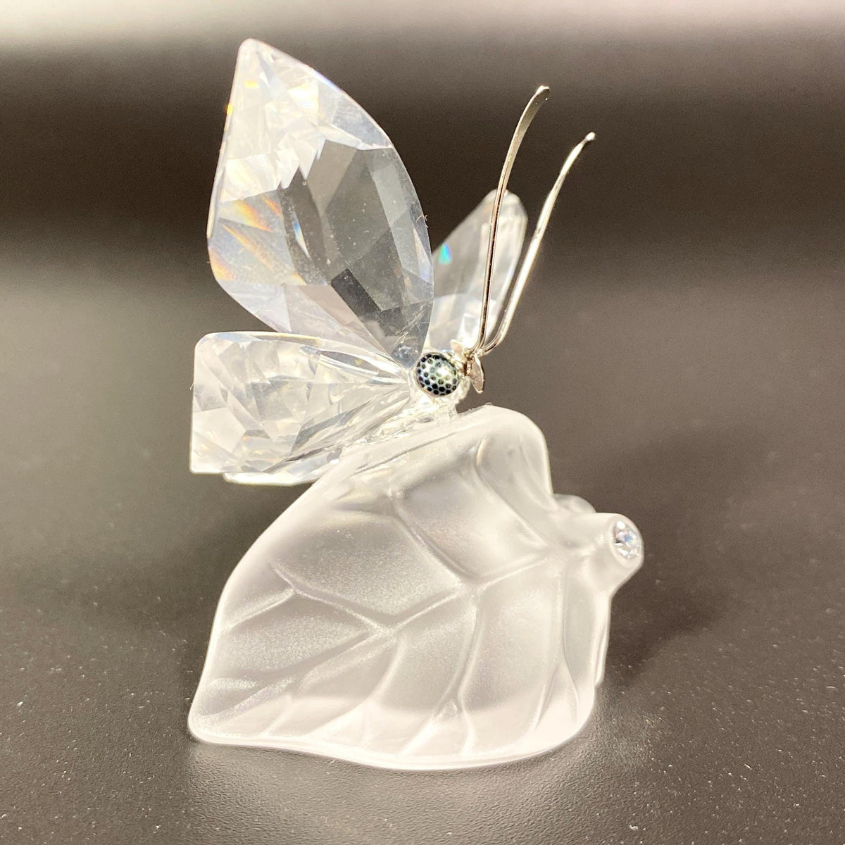 New Swarovski Crystal Butterfly on a frosted Leaf figurine