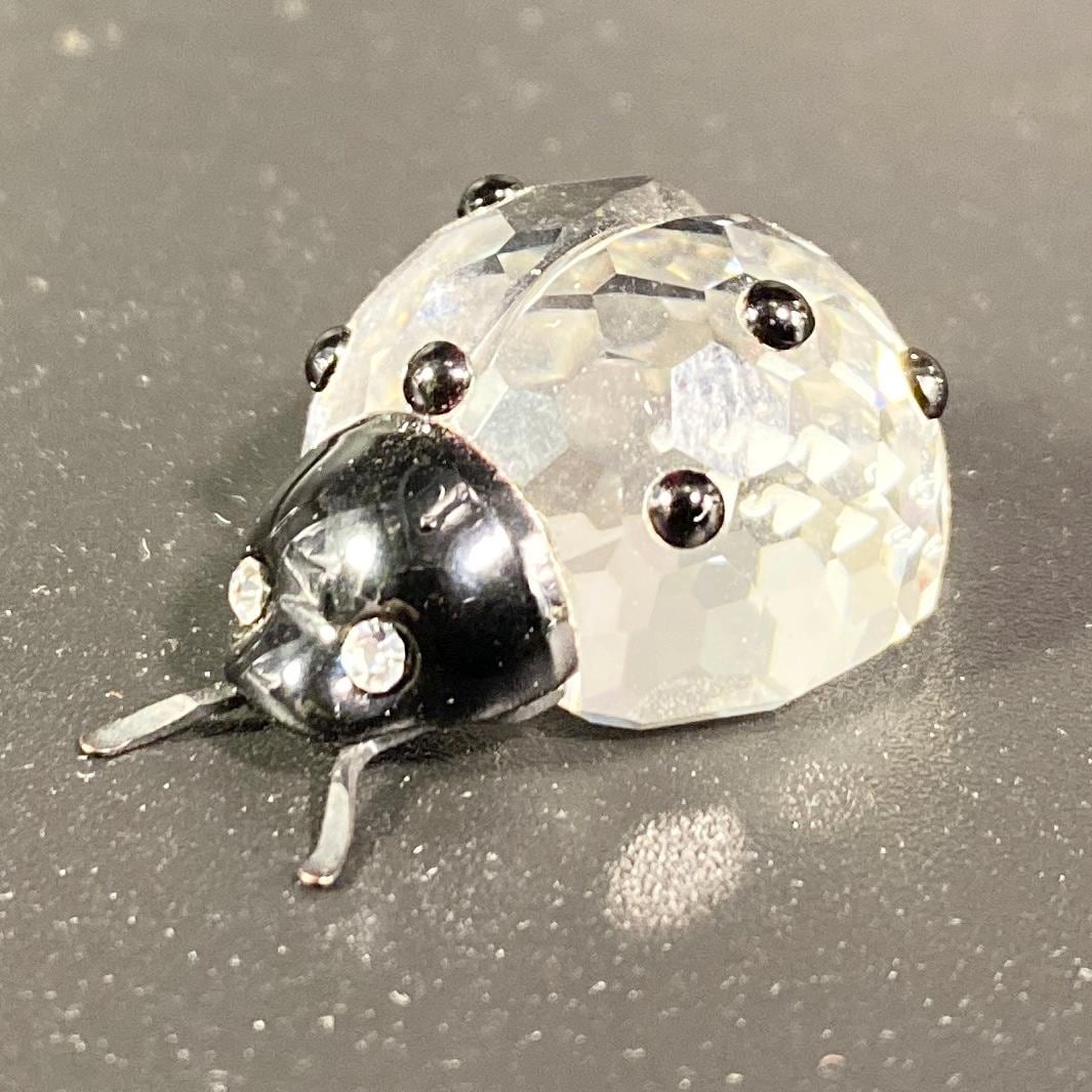 RARE !! Small Swarovski Crystal Ladybug Figurine w/Box - 7604NR000001