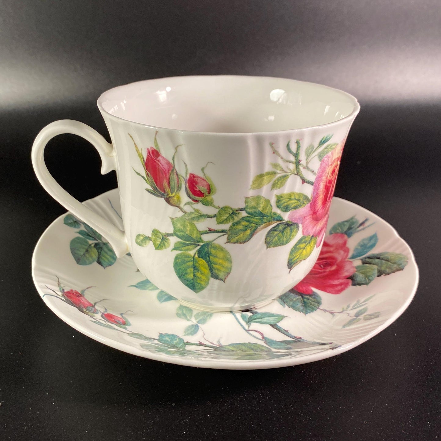 Extremely RARE !! Roy Kirkham English Rose  Breakfast JUMBO sized Cup & Saucer 5789083