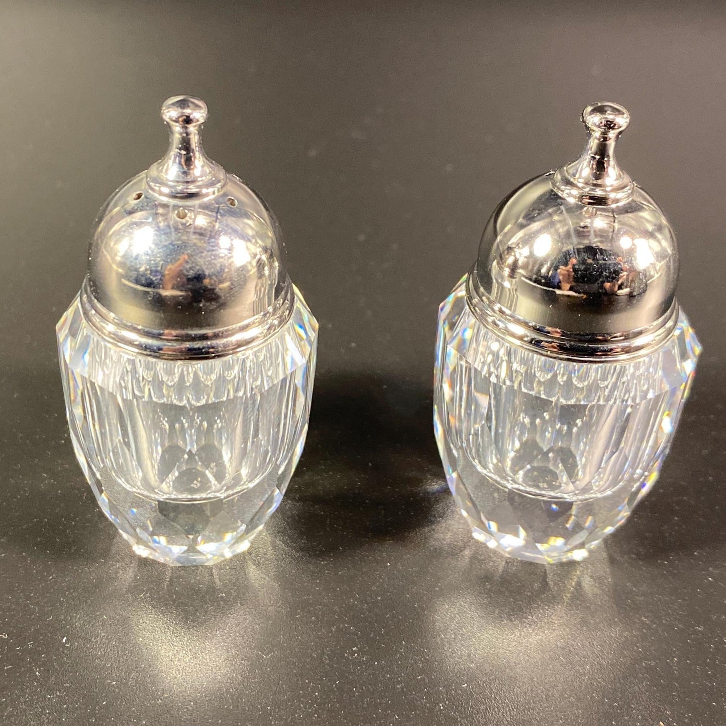 Extremely RARE !! 1982 Swarovski Crystal Salt & Pepper Shakers 2.5"  Box and CoA