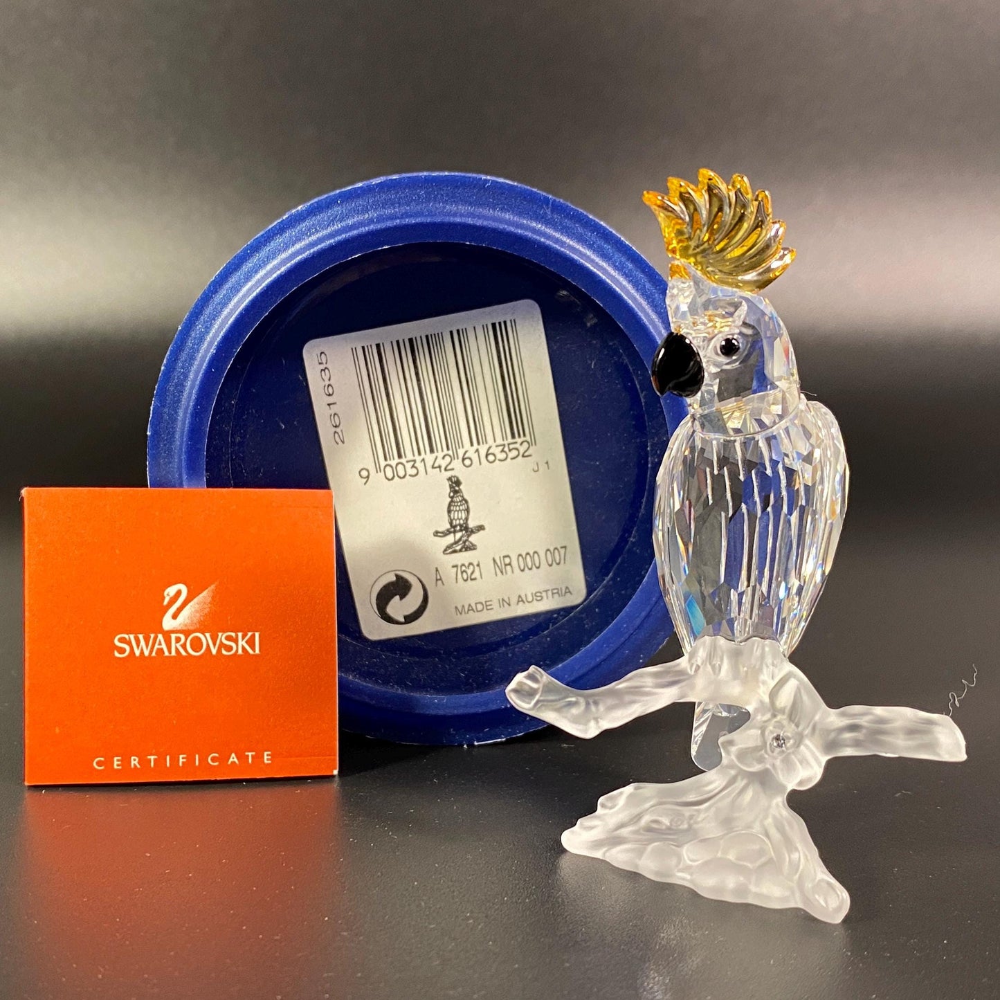 Swarovski Crystal Cockatoo 261635 Mint Condition with Certificate