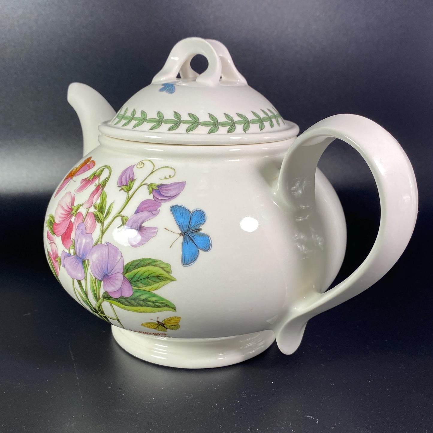 RARE !!  Portmeirion Botanic Garden -  2 Pt Teapot Sweet Pea Butterflies